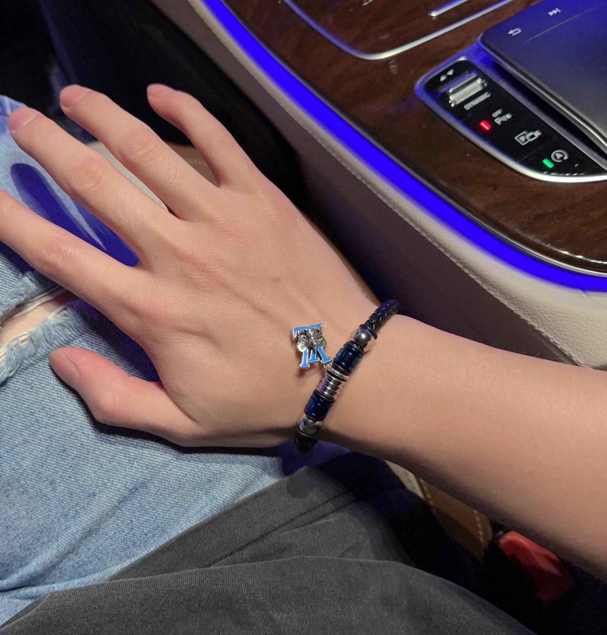 Louis Vuitton luxury bracelet 9