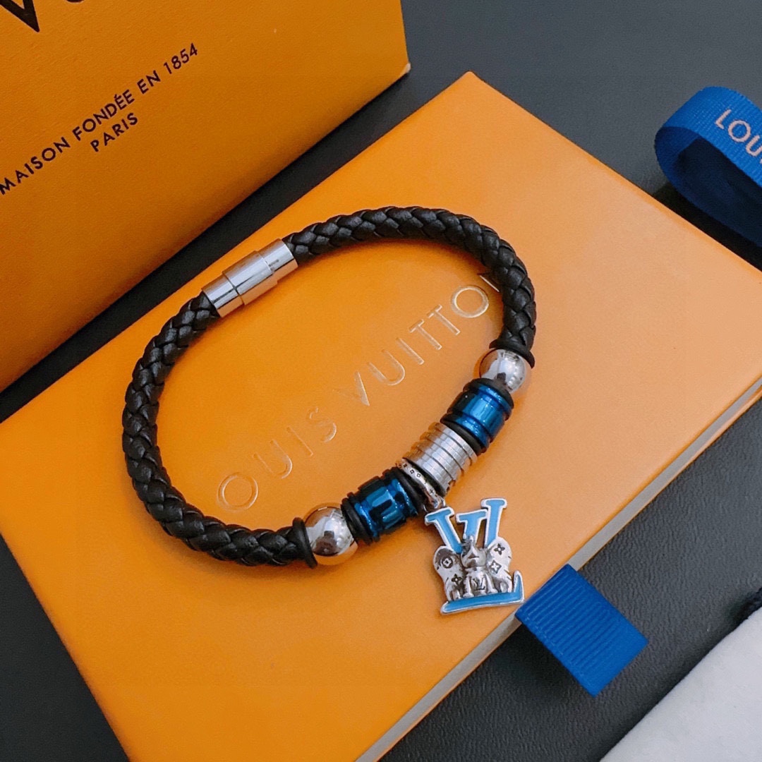 Louis Vuitton luxury bracelet 6