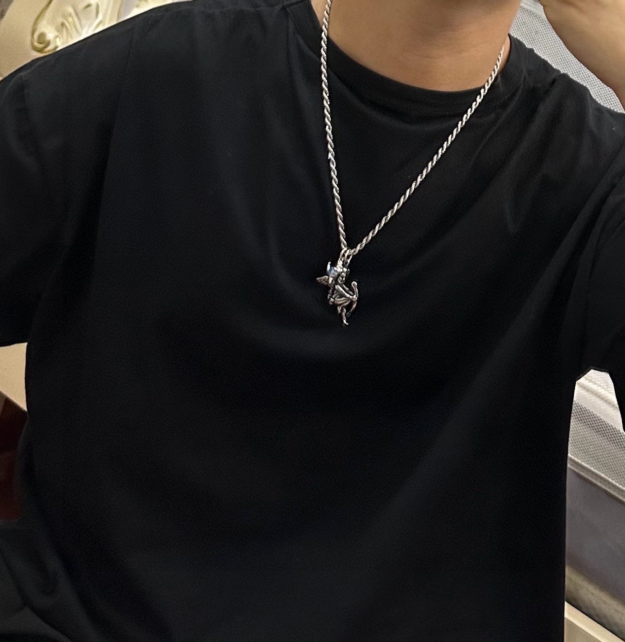 DIOR🔥新款 迪奥项链🇷🇼货🇷🇼专柜新款开模复古潮流时尚必备 男女均可佩戴 情侣款同款 摇滚朋克泰银风格 复古元素 潮流百搭 官网同款 4