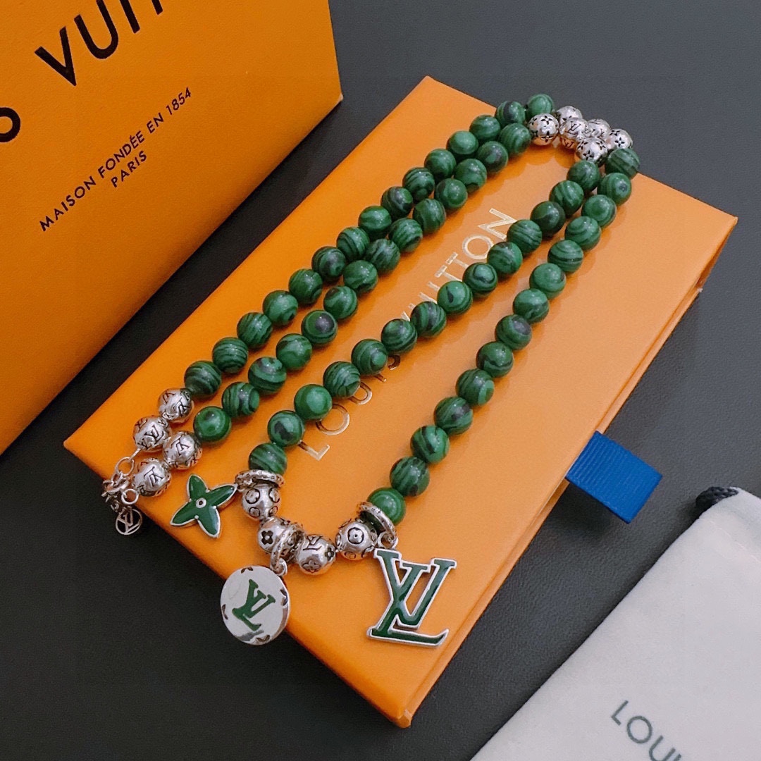 旗专柜精工版本路易威登LV项链🇷🇼多元素玛瑙泰银风格项链 权志龙 复古做旧风 纯手工打造 ~开模💝潮流时尚必备 男女均可佩戴 情侣款同款 摇滚 2
