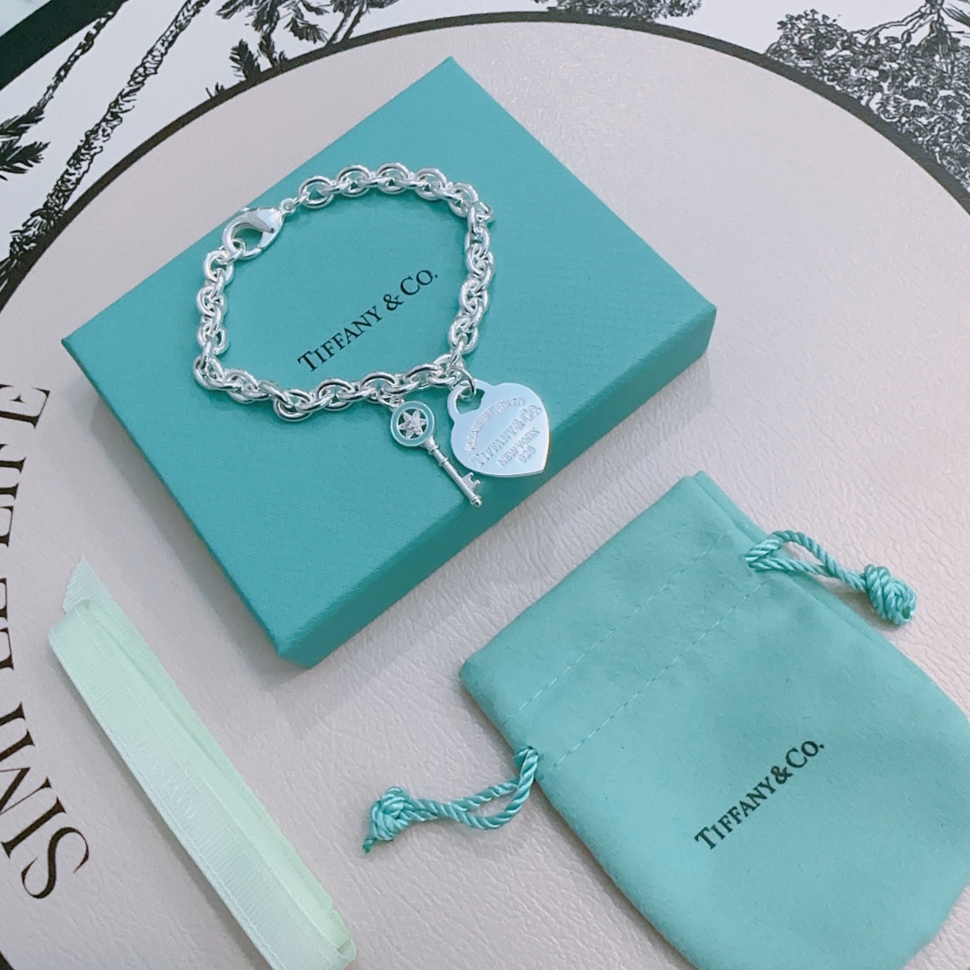 蒂芙尼TIFFNY&CO.专柜精工银版本手链明星同款复古做旧风原版复刻纯手工打造正品开模潮流时尚必备男女