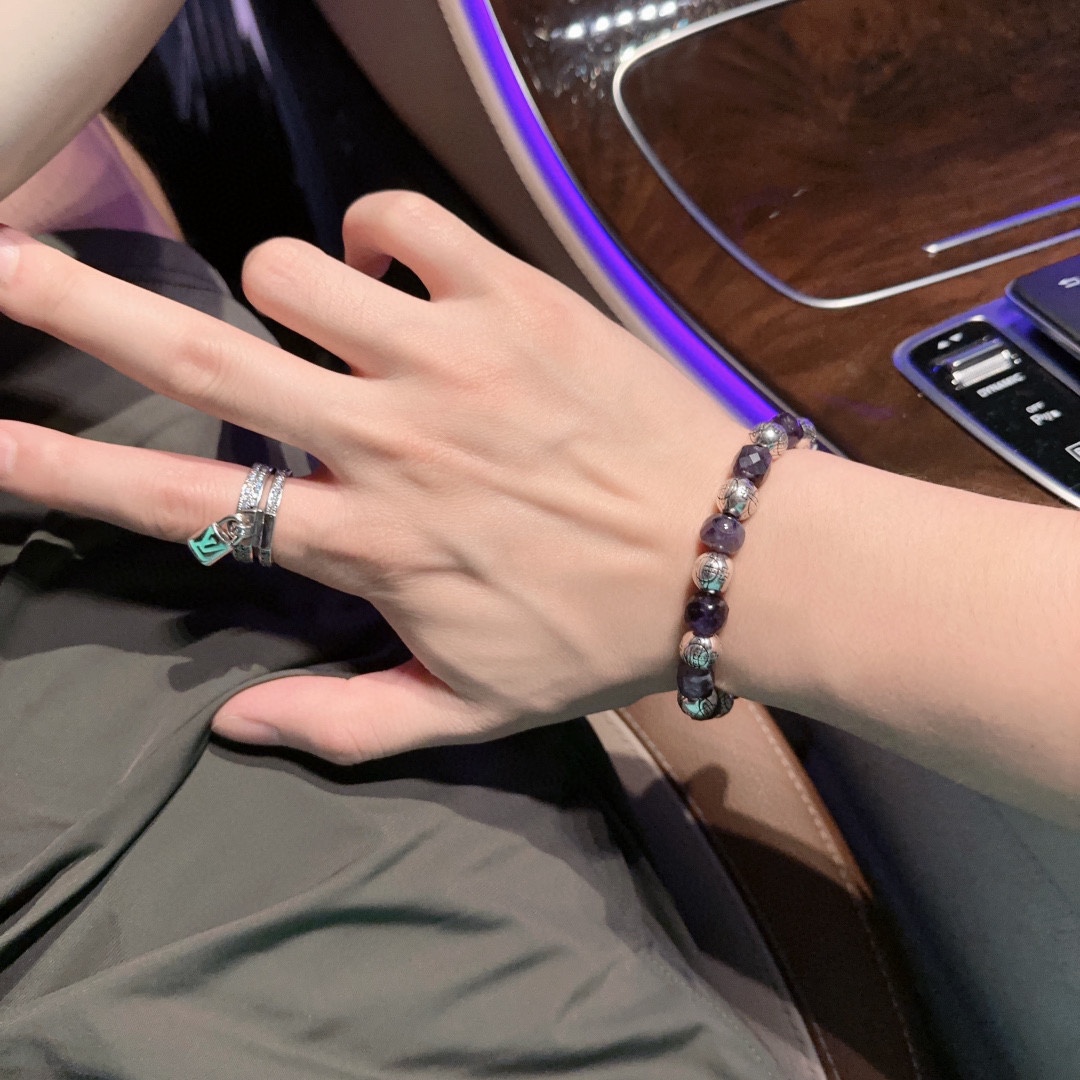 “Western Queen’s Multi-Element Silver Bracelets: Stars, Retrospects, Originals – Handcrafted Pure Style with Zero Compromise” - 图片 7
