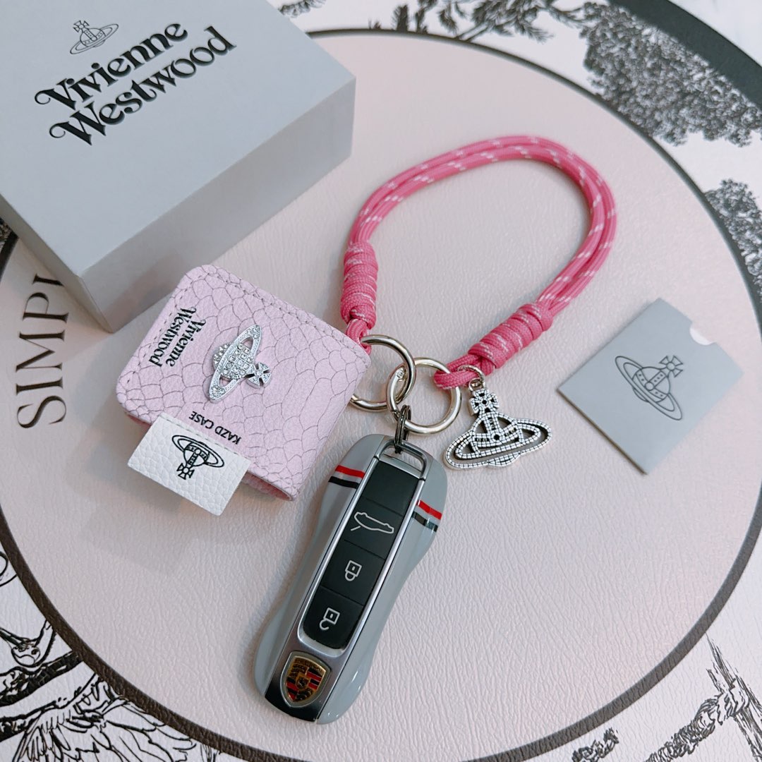 “Latest West Queen Key Buttons & Accessories Collection with Classic Design” - 图片 4