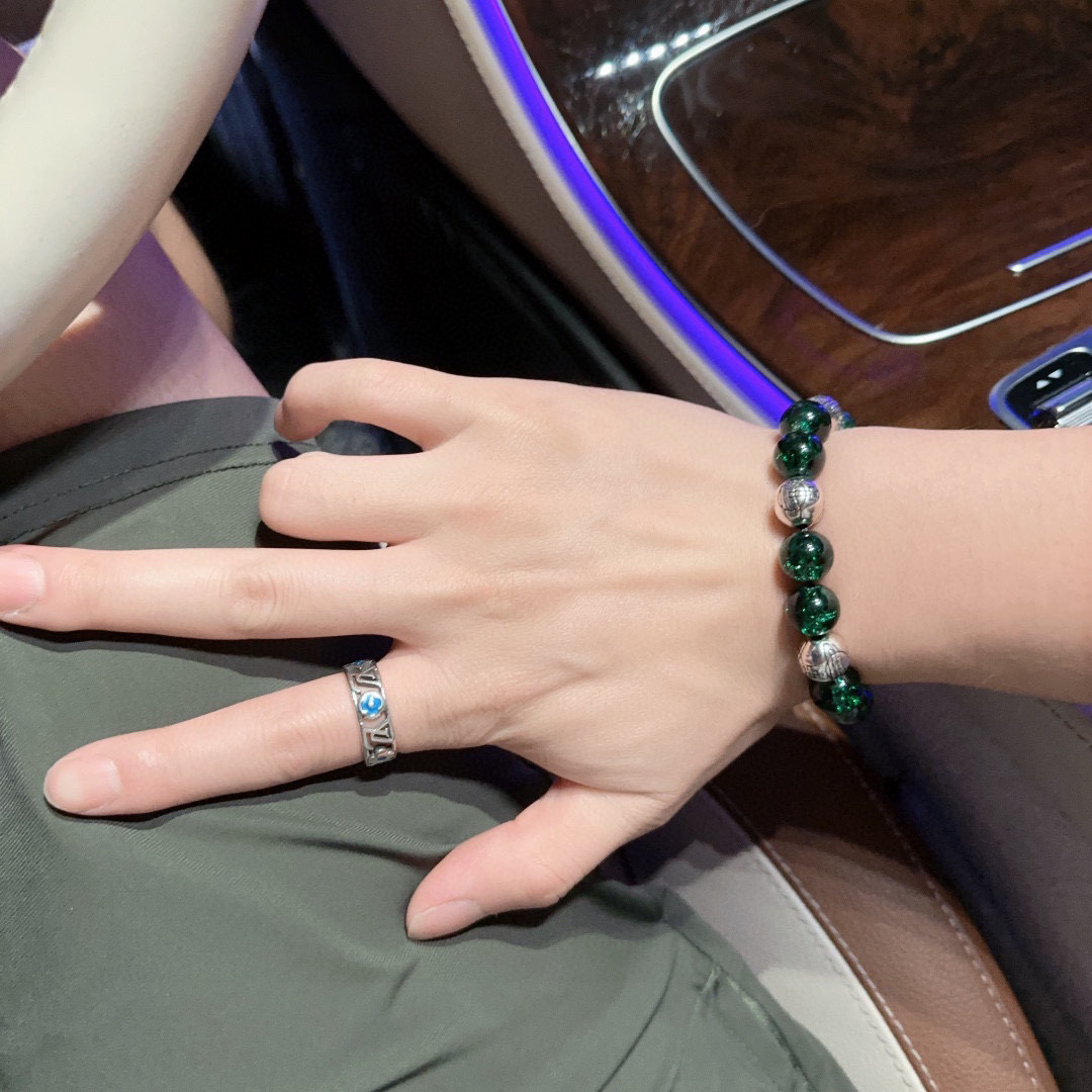 Luxury luxury bracelet 7