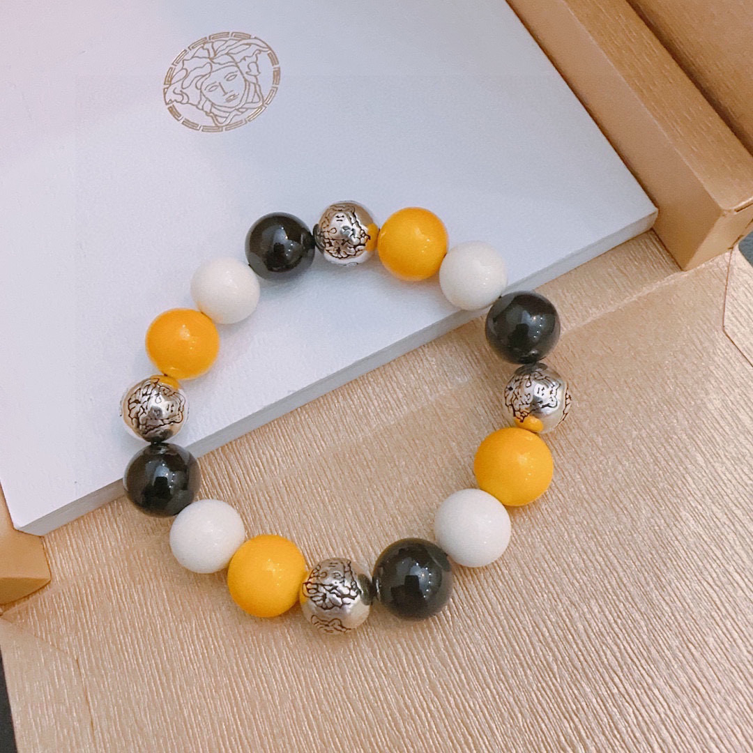 Fashionable Unisex Bracelets with Unique Design Elements for Modern Style Seekers - 图片 3