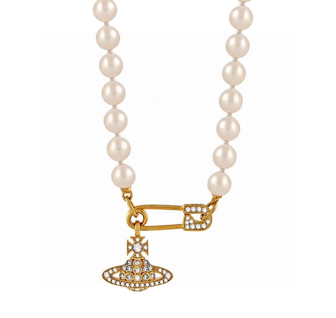 NO:106004,[New product is on the shelves] Queen Mother Citizen inlaid pins [Pin Planet Pearl Necklace] Beautiful Saturn Pearl Set!  You must enter the whole set, and you must enter it with your eyes closed!  The pure crown ball is a classic symbol. The shining Saturn ring outlines the flow of future waves and light, opening up a new encounter with the future!  We use specific Swarovski rhinestones instead of making them with a plastic white bead and Czech diamond on the market!  You can feel its texture, feel and luster when you get it. Nice, with rhinestone embellishments appear on Saturn's design, adding a lot of cool, fashionable and pretty looks, making the punk a little girl at the same time, and bringing a group of fashion fans!  It looks good, salty or sweet, pure or desirable!  Love at first glance, it is definitely a lever in the 