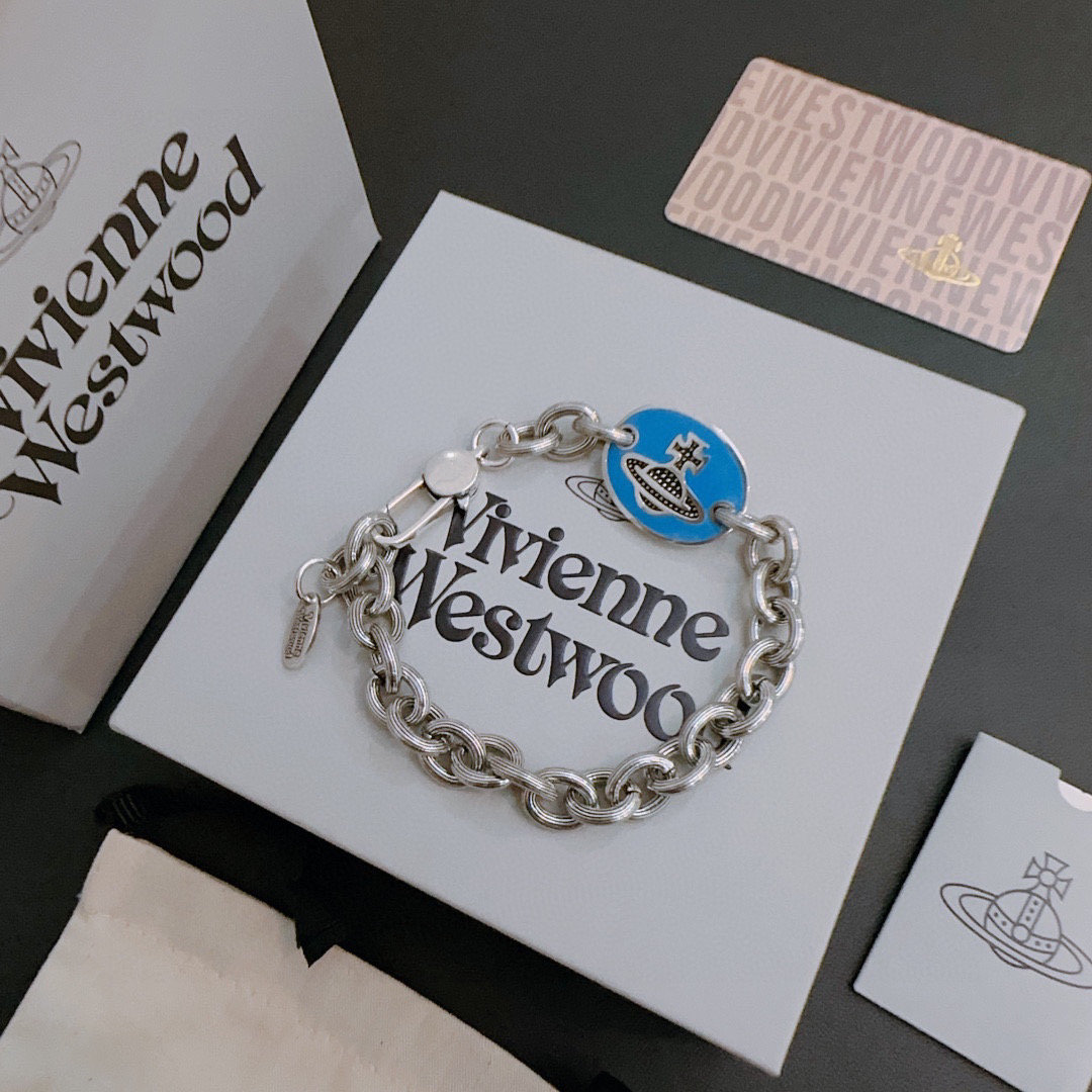 NO:106145,High-quality Queen Mother's counter Seiko version Thai silver style bracelet, same style as the stars, retro and old style, original reproduction, purely handmade, authentic model opening trendy and fashion essentials, both men and women can wear, same style for couples, rock punk Thai silver style, retro elements, trendy and versatile, the same model on the official website, the same number of codes 18 20 22, jewelry boutique, bracelet19860909高品质西太后专柜精工版本泰银风格手链 明星同款 复古做旧风 原版复刻 纯手工打造 ～正品开模潮流时尚必备 男女均可佩戴 情侣款同款 摇滚朋克泰银风格 复古元素 潮流百搭 官网同款码数18 20 22,饰品精品,bracelet,Jewelry