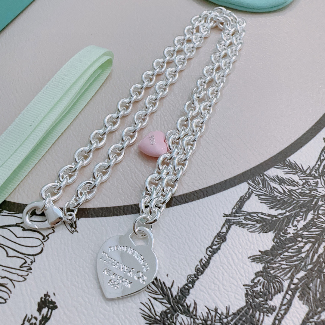 NO:109801,Tiffany TIFFNY&CO. The counter Seiko silver version has the same style as the stars, retro and old style, original reproduction, purely handmade, authentic model opening trendy and fashion essentials, both men and women can wear it, the same style as the couple, the same style as the rock punk silver style, trendy and versatile, the same style as the official website (55cm), jewelry boutique, tiffany19860909蒂芙尼 TIFFNY&CO. 专柜精工银版本明星同款 复古做旧风 原版复刻 纯手工打造 ～正品开模潮流时尚必备 男女均可佩戴 情侣款同款 摇滚朋克银风格 潮流百搭 官网同款（55cm）,饰品精品,tiffany,Jewelry