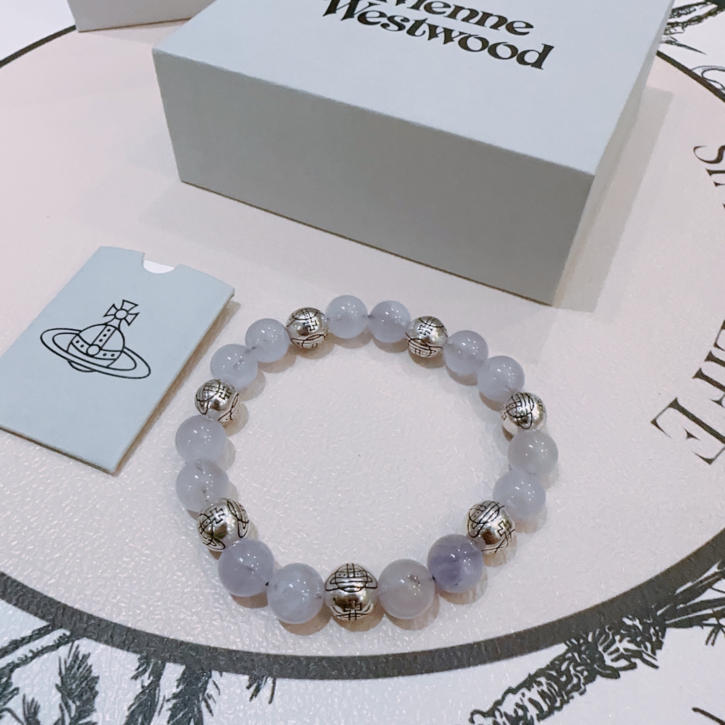 NO:113987,Genuine new Queen Mother Bracelet Seiko Version Multi-element agate-Tai Silver Style Bracelet The same style as the stars Retro and old style Original reproduction Pure handmade Genuine model opening trend and fashion essential for both men and women Can wear Couple model the same style Rock Punk Thai Silver Style Retro elements Trendy and versatile Official website same style, jewelry quality, bracelet19860909正品新款西太后手链精工版本 多元素玛瑙泰银风格手链 明星同款 复古做旧风 原版复刻 纯手工打造 正品开模潮流时尚必备 男女均可佩戴 情侣款同款 摇滚朋克泰银风格 复古元素 潮流百搭 官网同款,饰品精品,bracelet,Jewelry