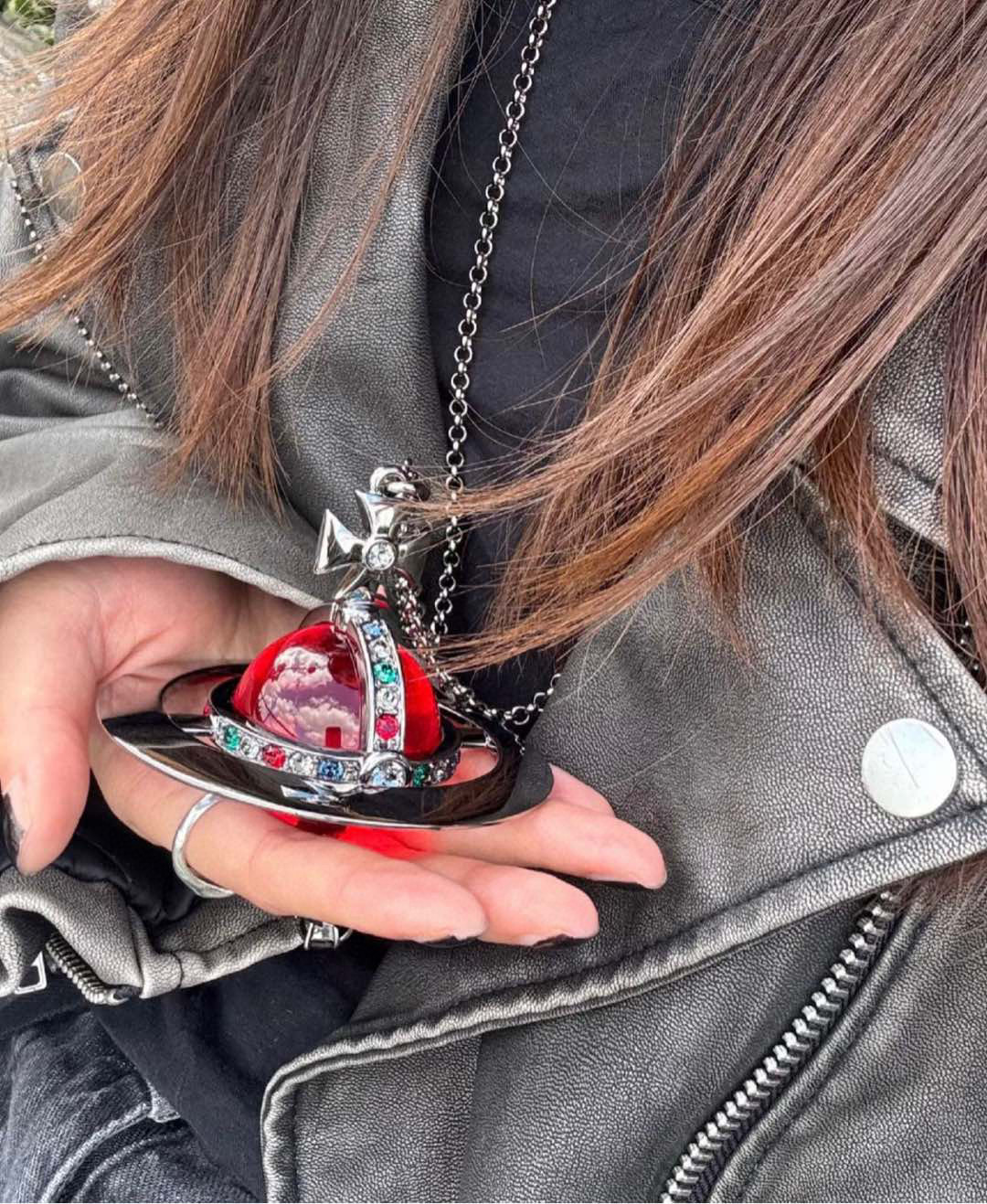 Vivienne Westwood 𝐕𝐢𝐯𝐢𝐞𝐧𝐧𝐞 𝐖𝐞𝐬𝐭𝐰𝐨𝐨𝐝