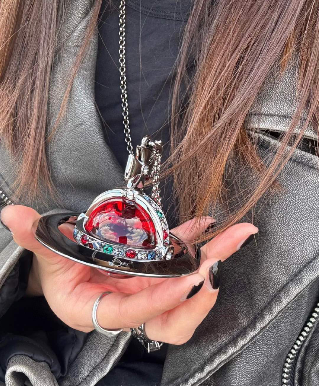 Vivienne Westwood 𝐕𝐢𝐯𝐢𝐞𝐧𝐧𝐞 𝐖𝐞𝐬𝐭𝐰𝐨𝐨𝐝