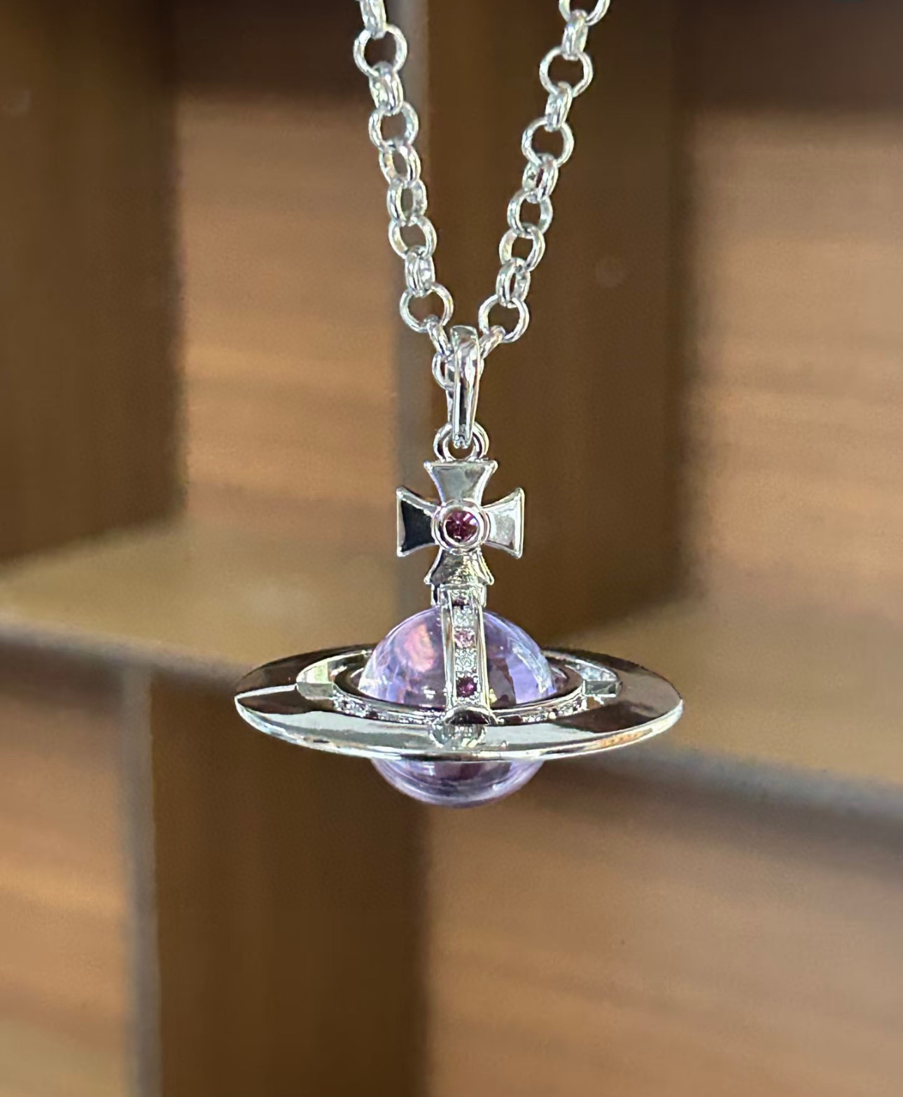 Vivienne Westwood 𝐕𝐢𝐯𝐢𝐞𝐧𝐧𝐞 𝐖𝐞𝐬𝐭𝐰𝐨𝐨𝐝