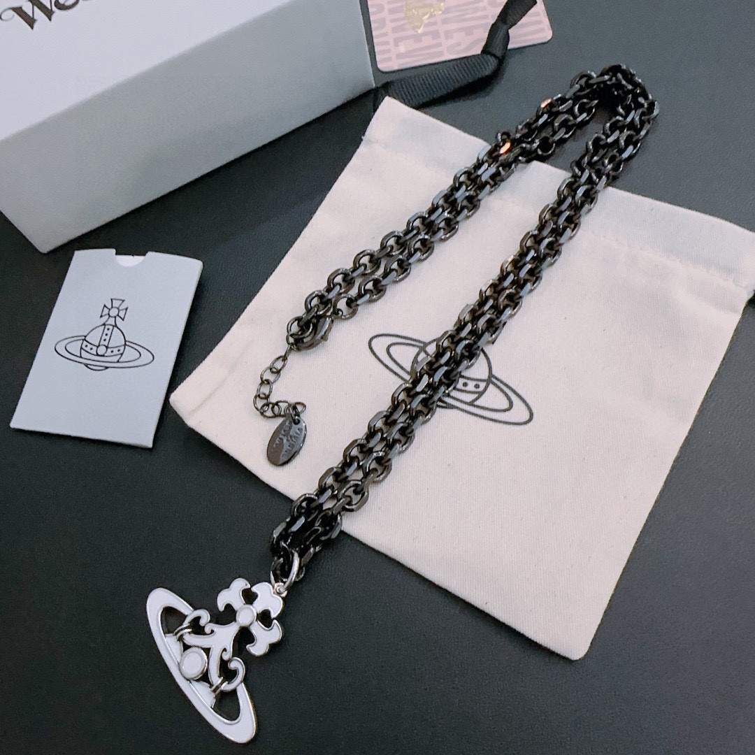 NO:111902,High-quality classic Saturn necklace for men and women (60cm) necklace vivienne westwood Queen Mother Saturn necklace!  British fashion designer, mother of punk in fashion!  Fashionable and trendy style, powerful quality, super beautiful design!  The simple and elegant embroidery logo is exquisite. There is no need to worry about not looking good because of the new design of classic elements!  The perfect choice for gifts, fully showing the personality style. The quality is very high, and the whole jewelry gives people a big brand aura and is very exquisite. It improves the level of the whole person for several levels. It is definitely worth buying, jewelry quality, necklace19860909高品质经典大土星项链男女同款（60cm） 项链vivienne westwood西太后土星项链！英国时装设计师,时装的朋克之母！时尚潮流风格,品质强大,超美的设计！简约大气刺绣Logo精致这个款不用担心不好看,因为经典的元素洋气的新设计！赠礼的完美之选,充分展现个性风范.品质非常整个首饰给人大牌气场的同时又非常精致,让整个人的层次提升好几个level绝对值得入手,饰品精品,necklace,Jewelry