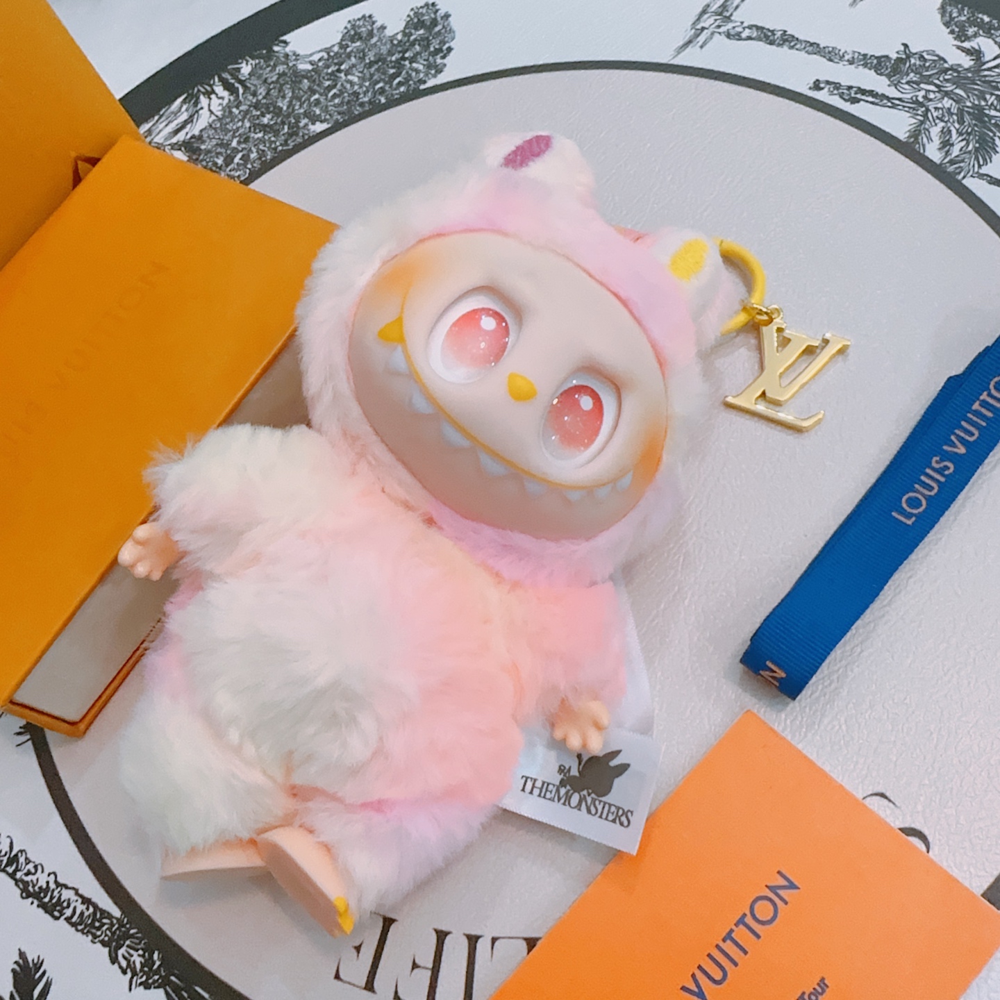 Louis Vuitton x Labubu Sleutelhanger - Nieuwste Collectie Tasaccessoire