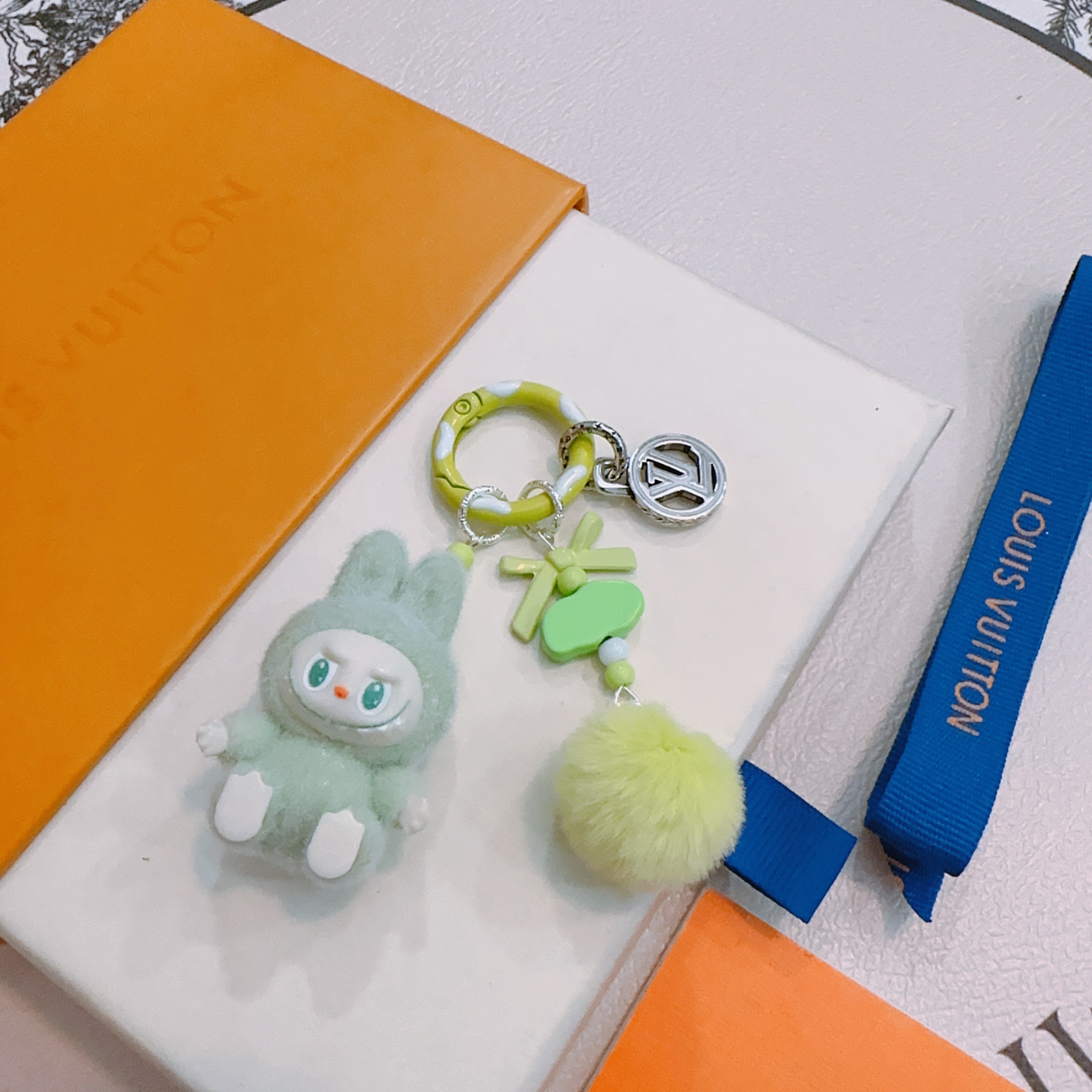 Louis Vuitton Anger Forest Key Chain, Designer Bag Charm and Keychain 3 i1751031632719 3263 0 1