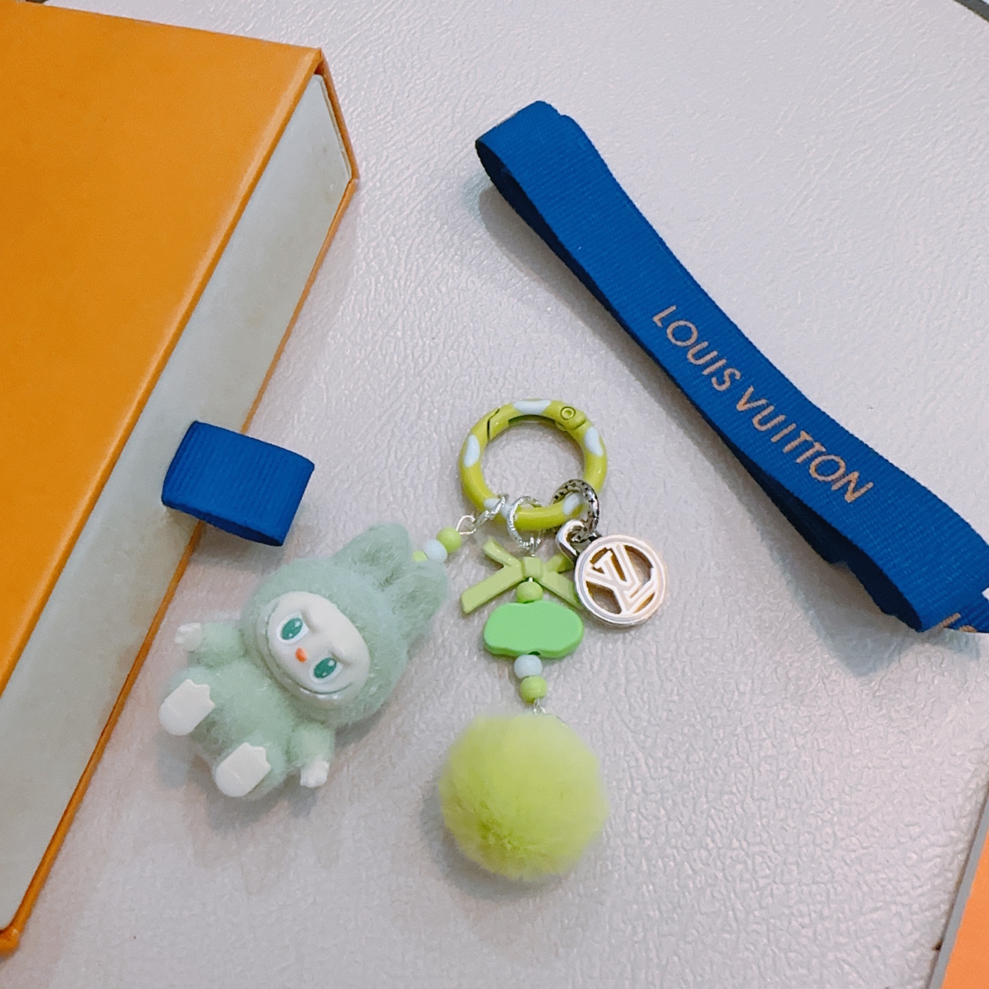 Louis Vuitton Anger Forest Key Chain, Designer Bag Charm and Keychain 2 i1751031634996 2731 0 0