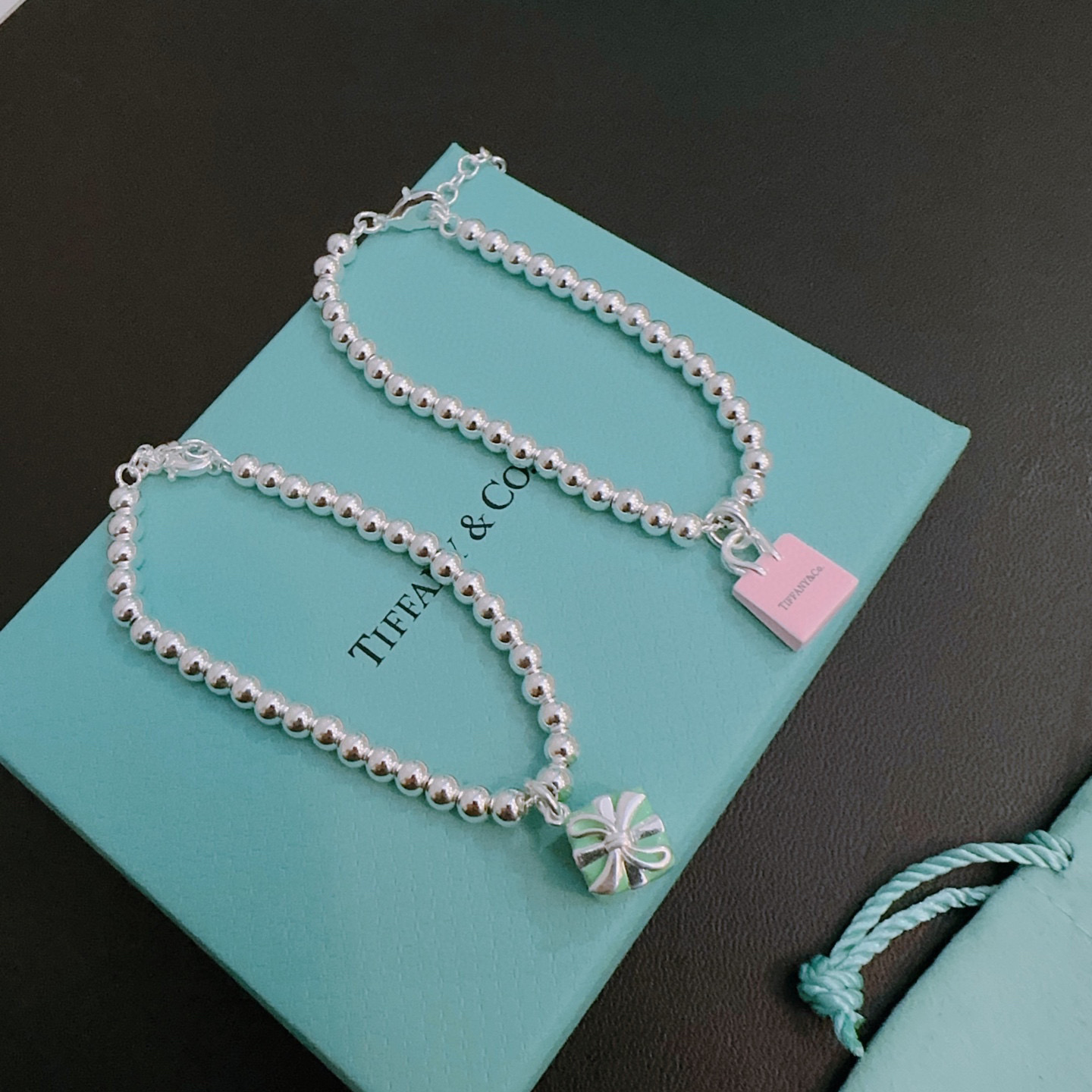   蒂芙尼🩵 TIFFNY&CO. 专柜精工银版本手链   明星同款 复古做旧风 原版复刻 纯手工打造 