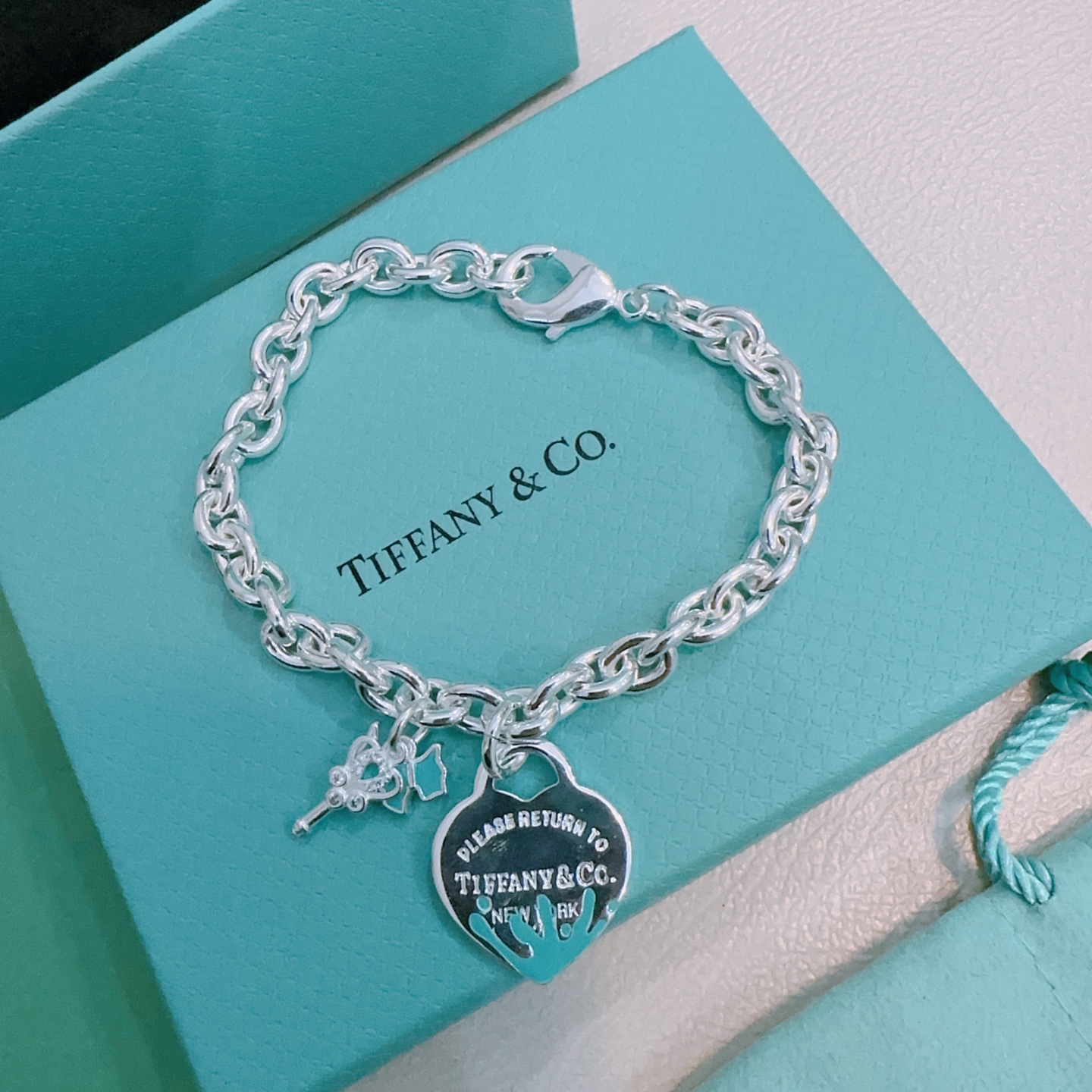   正品新款蒂芙尼手链🩵 TIFFNY&CO. 专柜精工版本银风格手链 明星同款 原版复刻 纯手工打造 