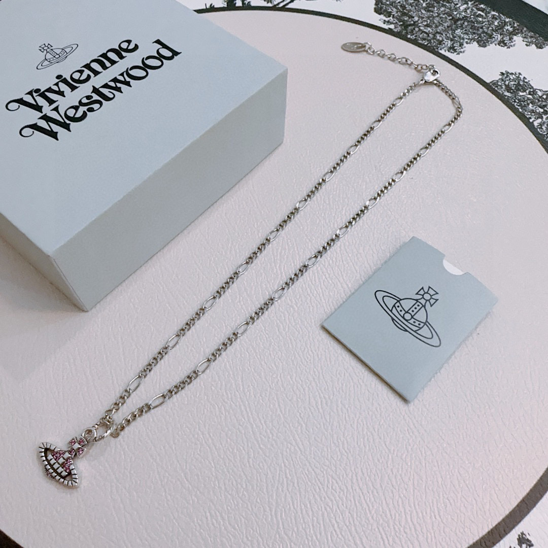      𝐕𝐢𝐯𝐢𝐞𝐧𝐧𝐞 𝐖𝐞𝐬𝐭𝐰𝐨𝐨𝐝🪐✨（45cm）
高品质经典大土星项链男女同款
项链vivi