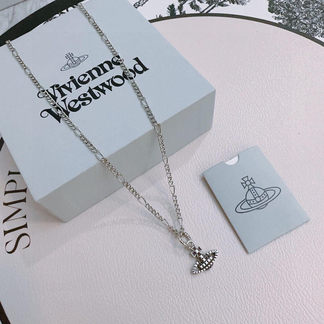      𝐕𝐢𝐯𝐢𝐞𝐧𝐧𝐞 𝐖𝐞𝐬𝐭𝐰𝐨𝐨𝐝🪐✨（45cm）
高品质经典大土星项链男女同款
项链vivi