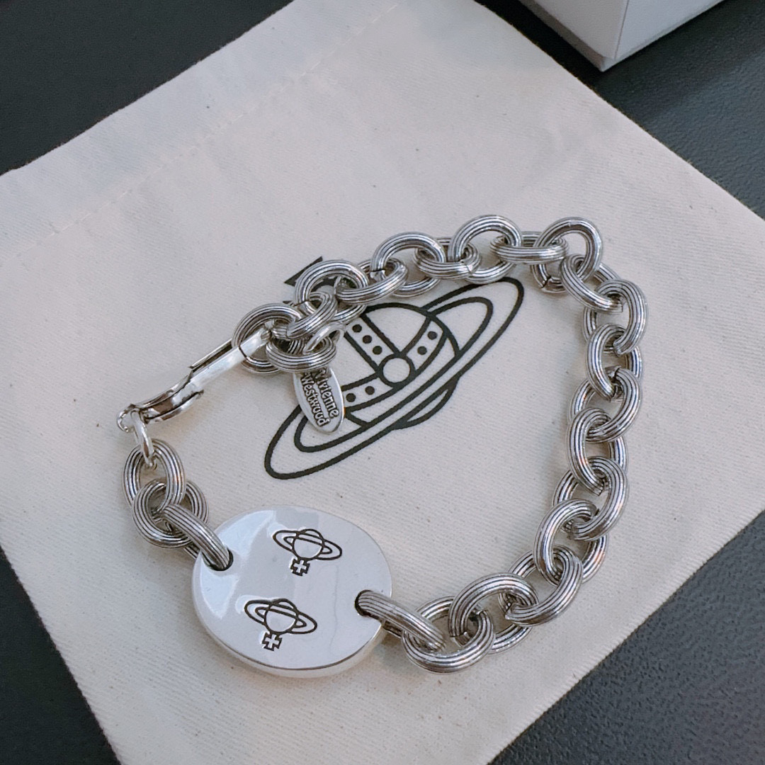   高品质西太后专柜精工版本泰银风格手链 明星同款 复古做旧风 原版复刻 纯手工打造 ～正品开模💝潮流时