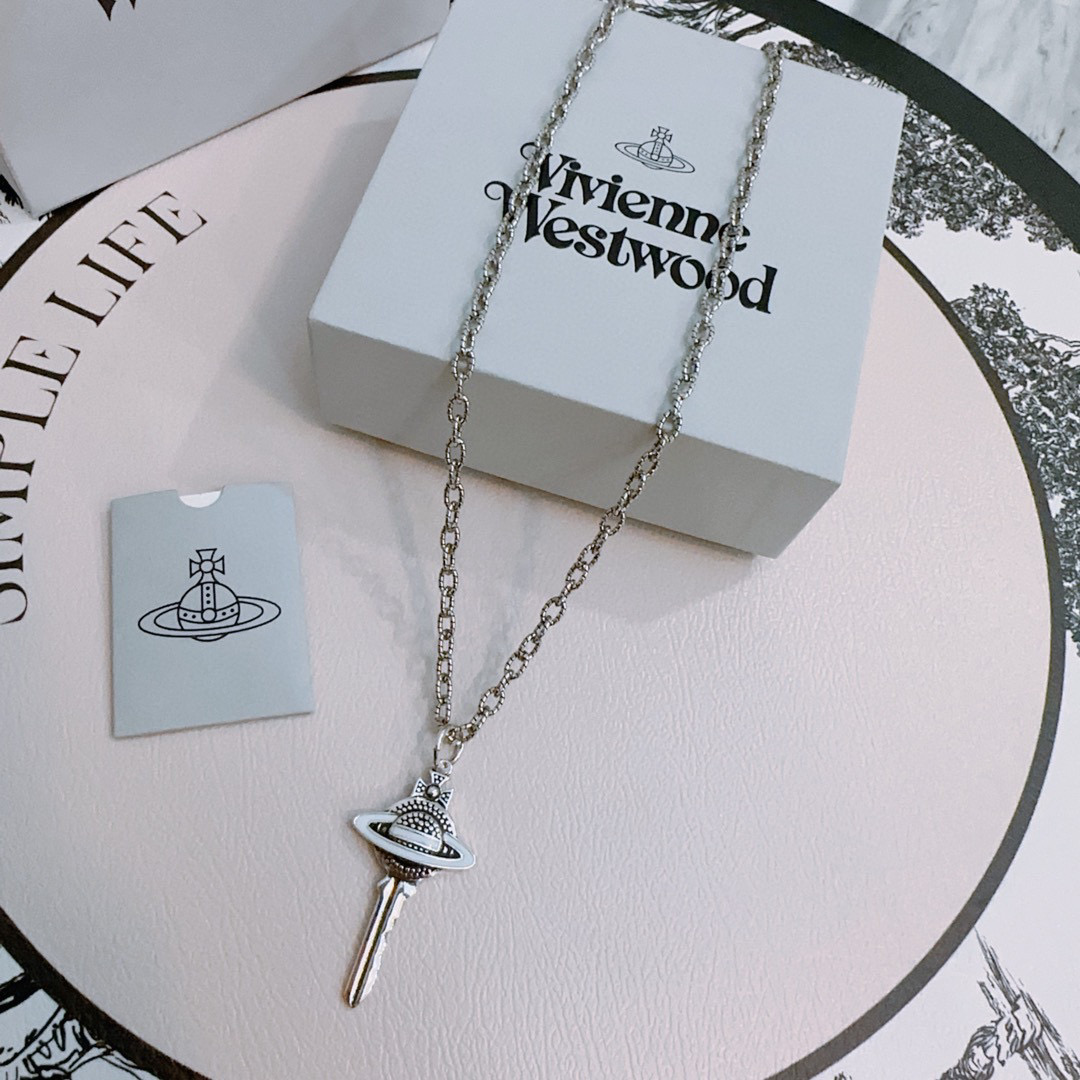      𝐕𝐢𝐯𝐢𝐞𝐧𝐧𝐞 𝐖𝐞𝐬𝐭𝐰𝐨𝐨𝐝🪐✨（45cm）
高品质经典大土星项链男女同款
项链vivi