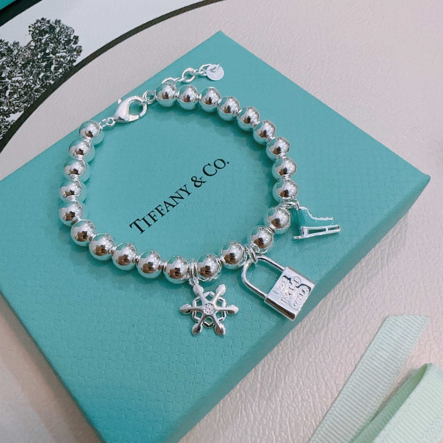   蒂芙尼🩵 TIFFNY&CO. 专柜精工银版本手链   明星同款 复古做旧风 原版复刻 纯手工打造 