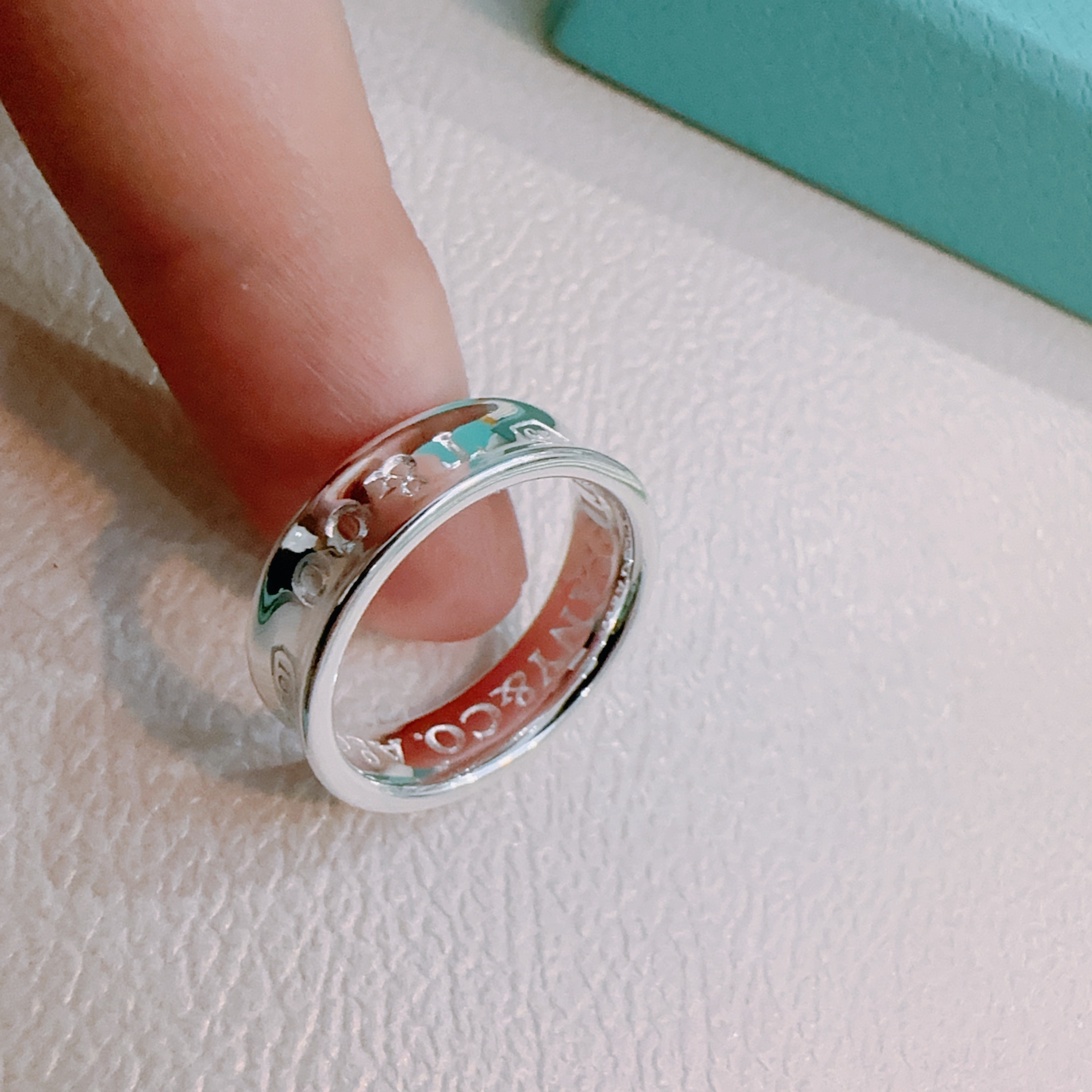  💘Tiffany 蒂芙尼戒指 ✨简约大气百搭 潮流单品 全新升级版 戒指码数（）💓V金镀铂金层   非
