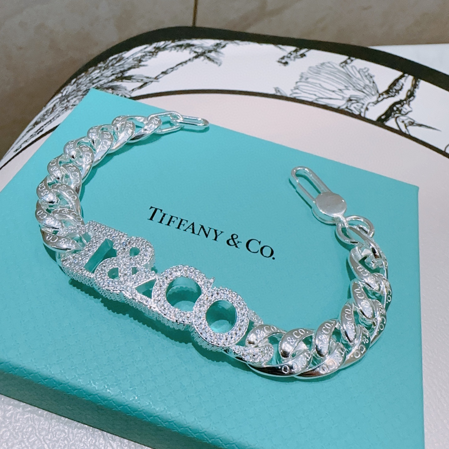   蒂芙尼带钻手链🩵 TIFFNY&CO. 专柜精工银版本手链   明星同款 复古做旧风 原版复刻 纯手