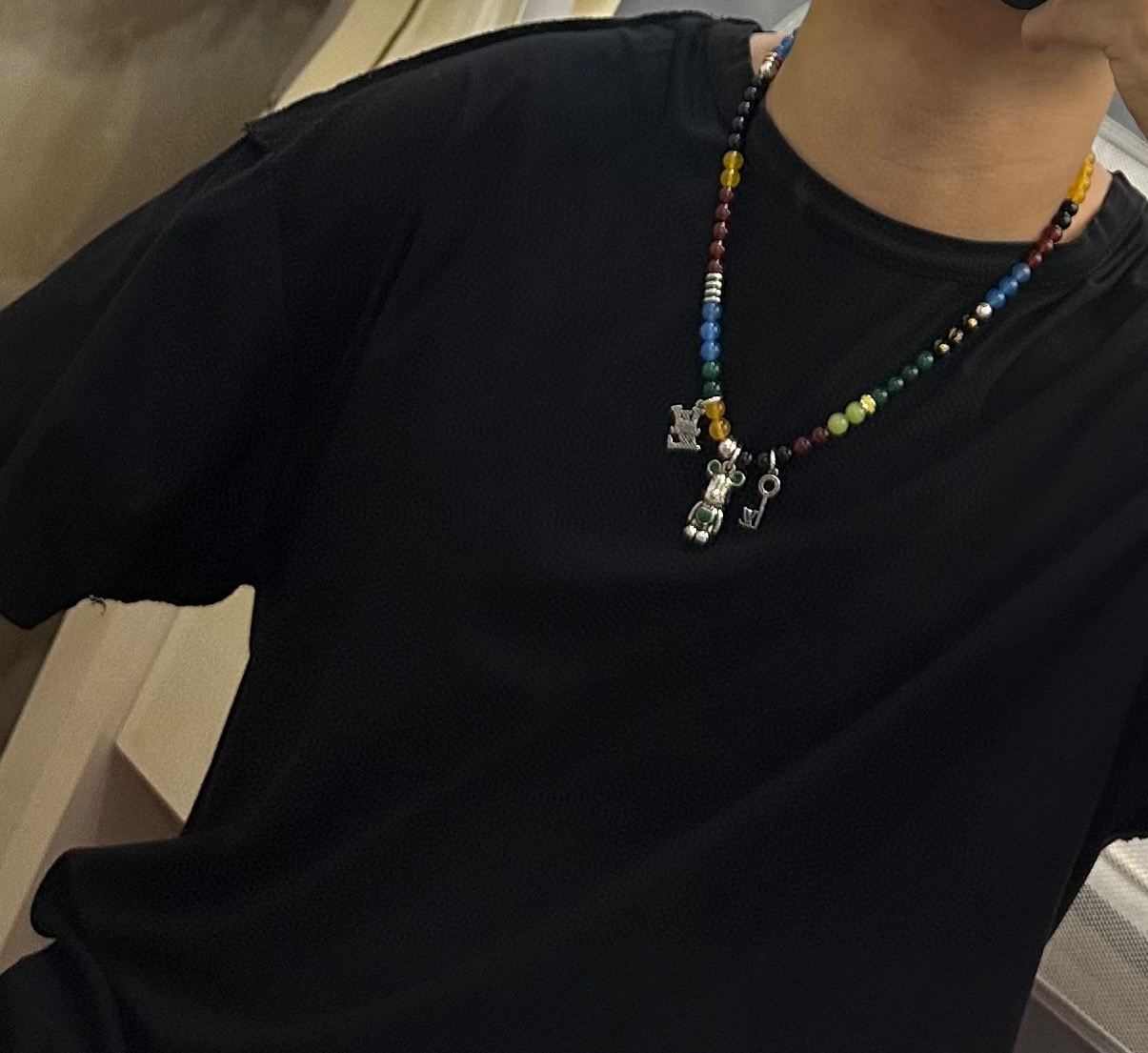     路易威登 LV项链🇷🇼原单货🇷🇼专柜新款开模复古潮流时尚必备 男女均可佩戴 情侣款同款 摇滚朋克