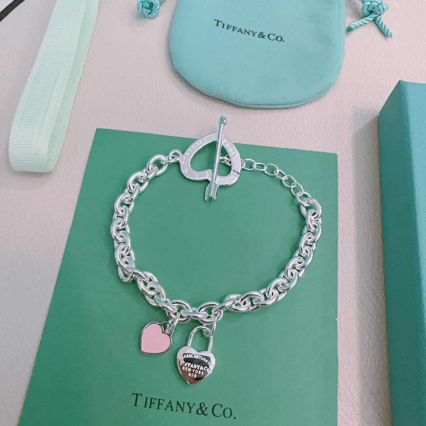   蒂芙尼🩵 TIFFNY&CO. 专柜精工银版本手链   明星同款 复古做旧风 原版复刻 纯手工打造 