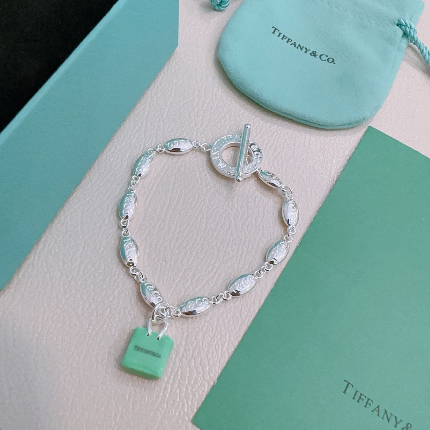   蒂芙尼手链🩵 TIFFNY&CO. 专柜精工银版本手链   明星同款 复古做旧风 原版复刻 纯手工打