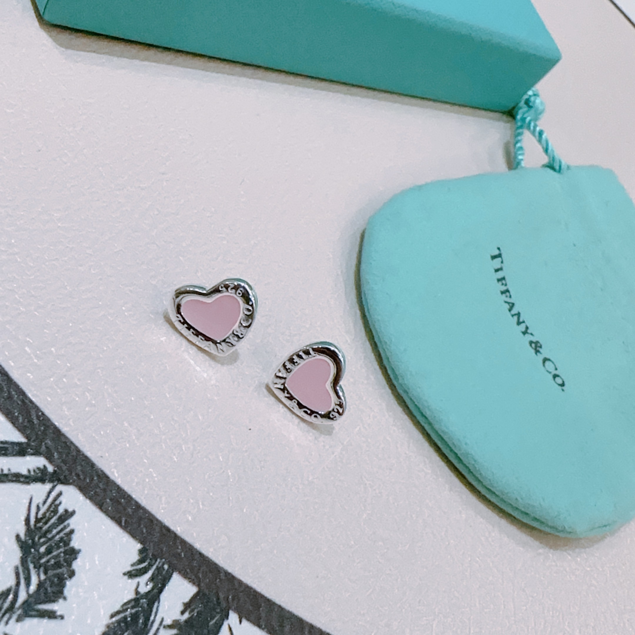 “Return to Tiffany Bracelet: Inspired by 1969 Keys, Classic Symbol of Tiffany’s Zol” - 图片 4
