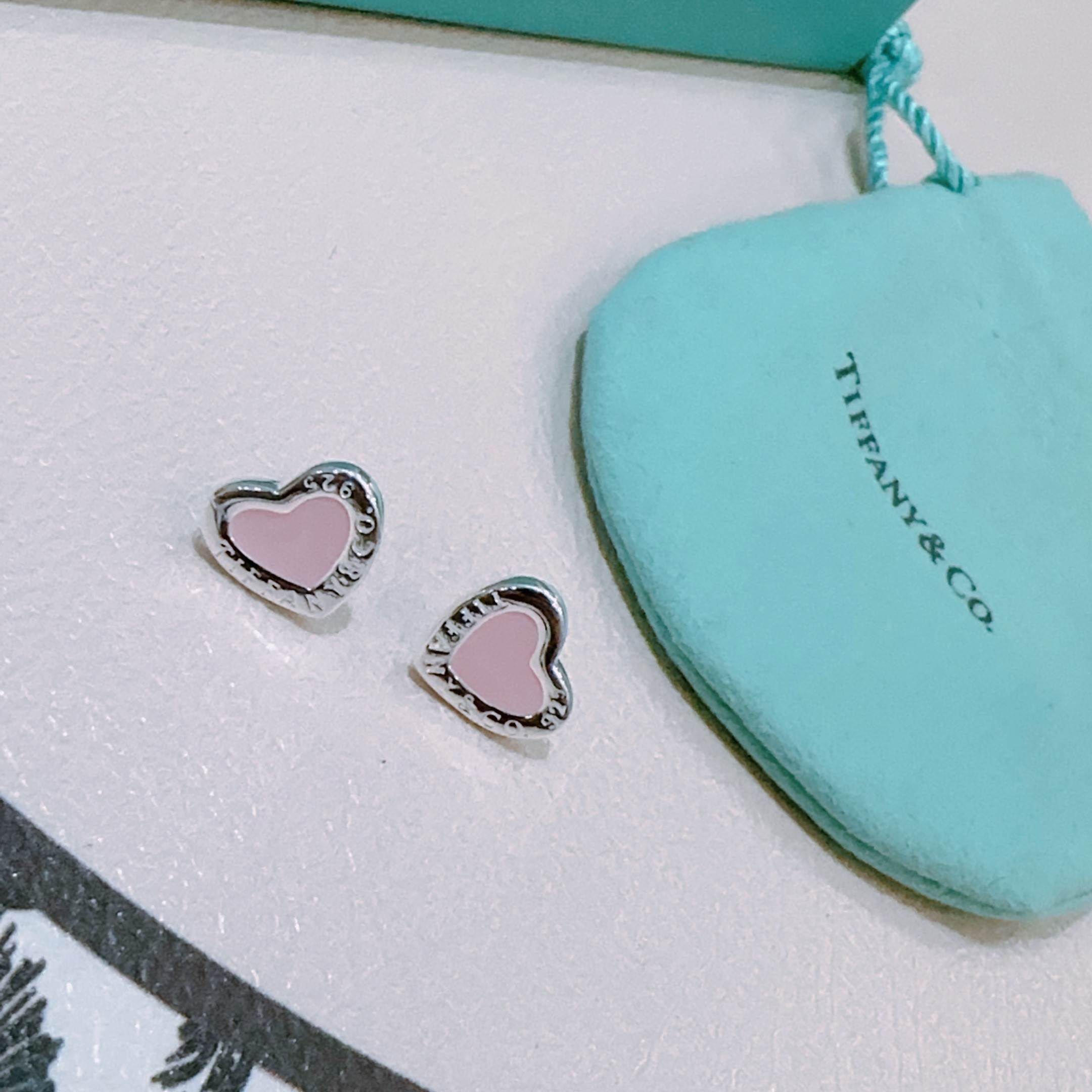 “Return to Tiffany Bracelet: Inspired by 1969 Keys, Classic Symbol of Tiffany’s Zol” - 图片 8