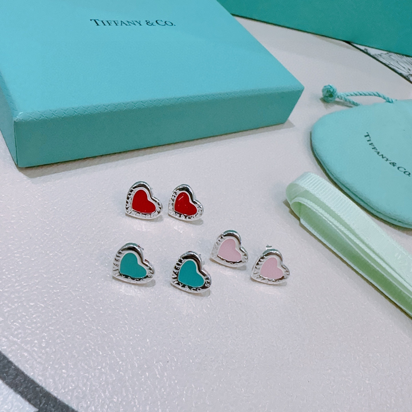 “Return to Tiffany Bracelet: Inspired by 1969 Keys, Classic Symbol of Tiffany’s Zol” - 图片 5