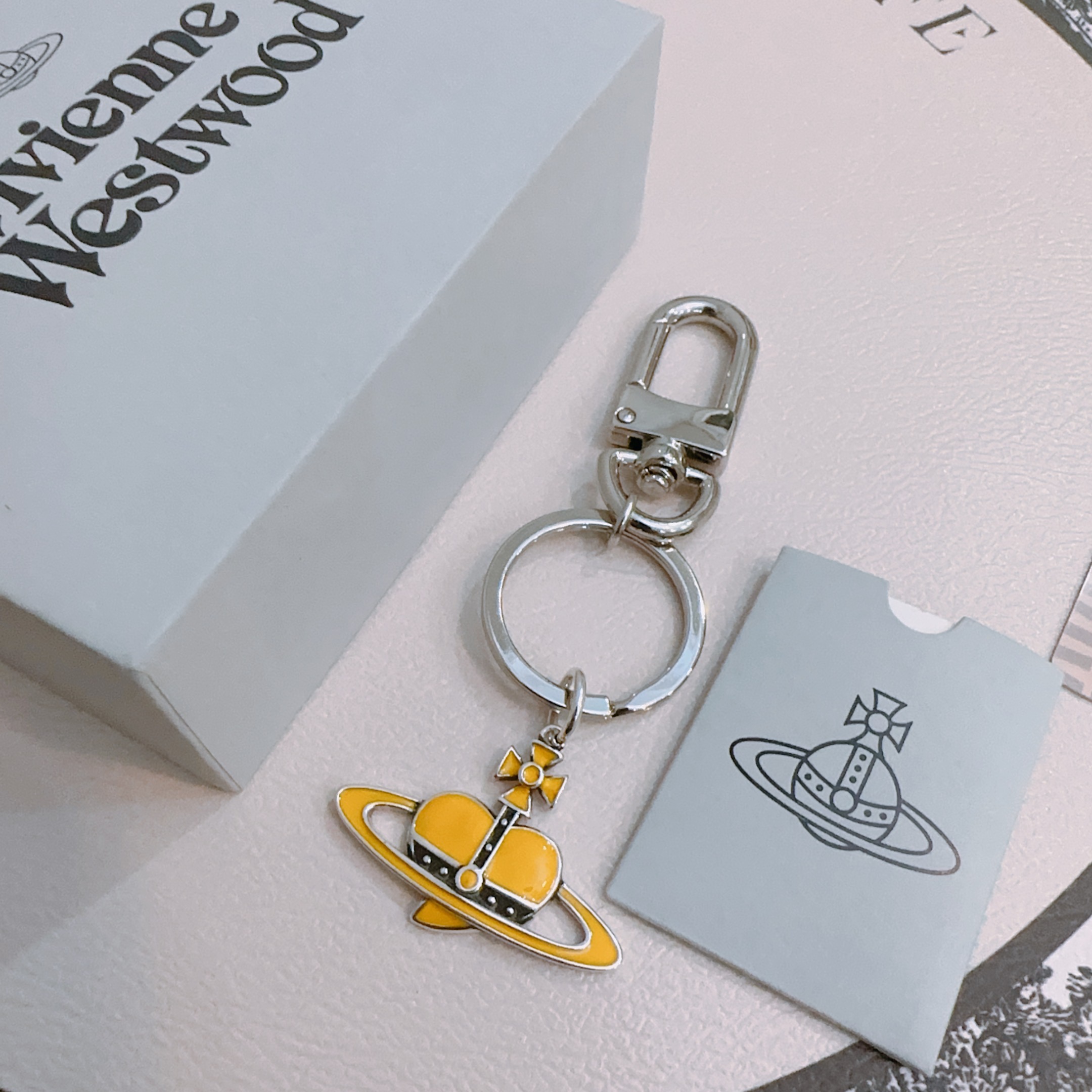 新品发布 西太后🪐钥匙扣 包包扣 最新款包包挂饰档次更高明星同款Anger Forest系列经典款联名设