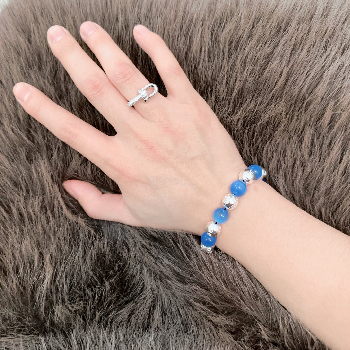Tiffany&Co. Silver Agate Bracelet - Inspired by G-Dragon's Style 8 i1760523501571 1829 0 6