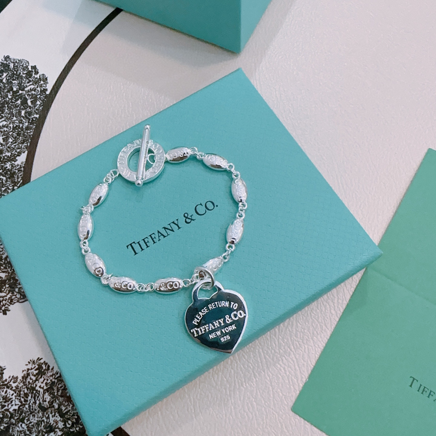 NO:581859,Tiffany Bracelet TIFFNY&CO. Counter Seiko Silver Version Bracelet Same Style as Stars Retro Old Style Original Re-Engraved Purely Handmade ~ Genuine Open Mold Trendy Fashion Must-Have Can Be Weared by Men and Women Same Style for Couples Rock and Punk Silver Style Trendy and Versatile Same Style as Official Website, Boutique Jewelry, Tiffany, Bracelet19860909蒂芙尼手链 TIFFNY&CO. 专柜精工银版本手链明星同款 复古做旧风 原版复刻 纯手工打造 ～正品开模潮流时尚必备 男女均可佩戴 情侣款同款 摇滚朋克银风格 潮流百搭 官网同款,饰品精品,tiffany,bracelet,Jewelry