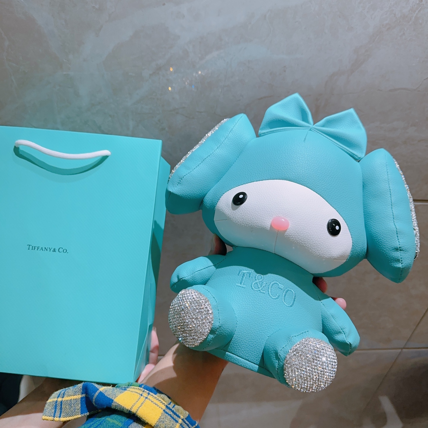 NO:583178,New Tiffany dolls. The latest doll ornaments are of higher quality. Celebrities have the same classic co-branded design. This one has been released. The best-selling models in Tiffany, high-quality jewelry, tiffany19860909新品蒂芙尼公仔 最新款公仔摆件档次更高明星同款经典款联名设计这款一直在出 蒂芙尼里面热卖款,饰品精品,tiffany,Jewelry