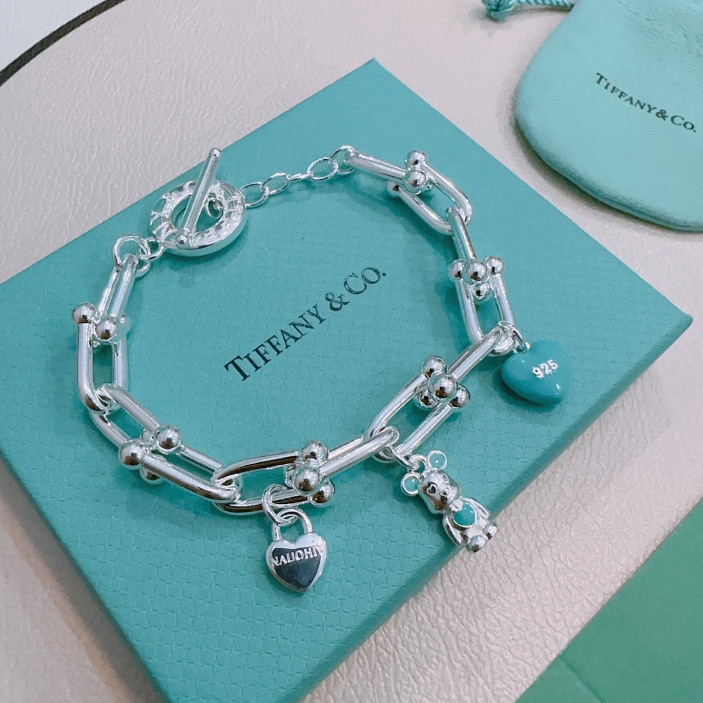 TIFFNY CO