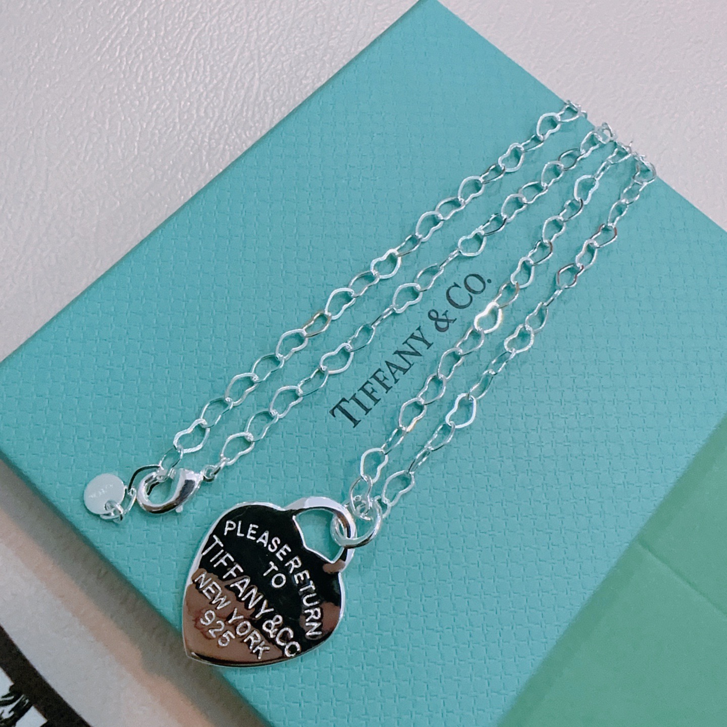 P120  正品新款蒂芙尼项链🩵 TIFFNY&CO. 专柜精工银版本 明星同款 复古做旧风 原版复刻 纯手工打造 正品开模潮流时尚必备 男女均可佩戴 情侣款同款 摇滚朋克银风格  潮流百搭 官网同款