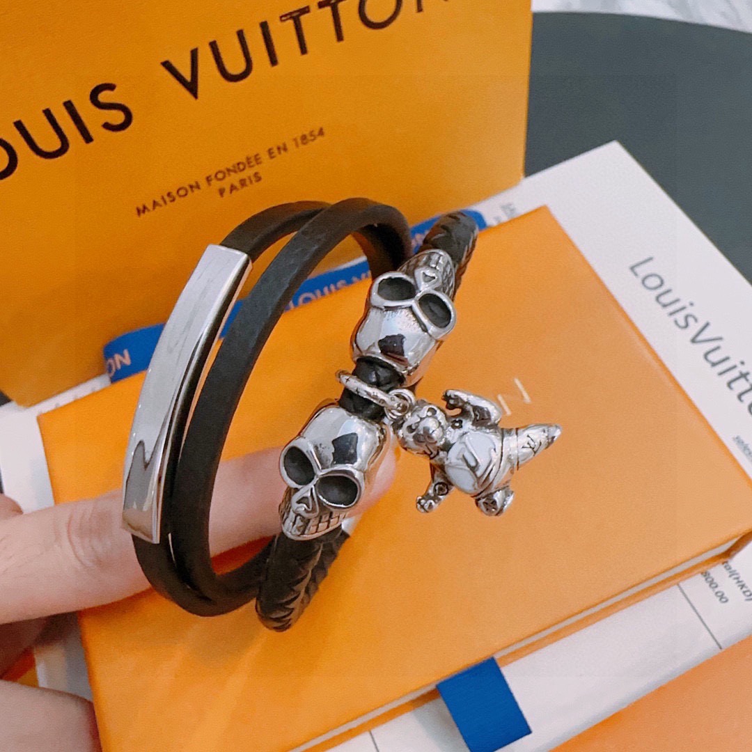 Louis Vuitton Jewelry Louis VuittonLV 🇷🇼 🇷🇼 Series — photo 3