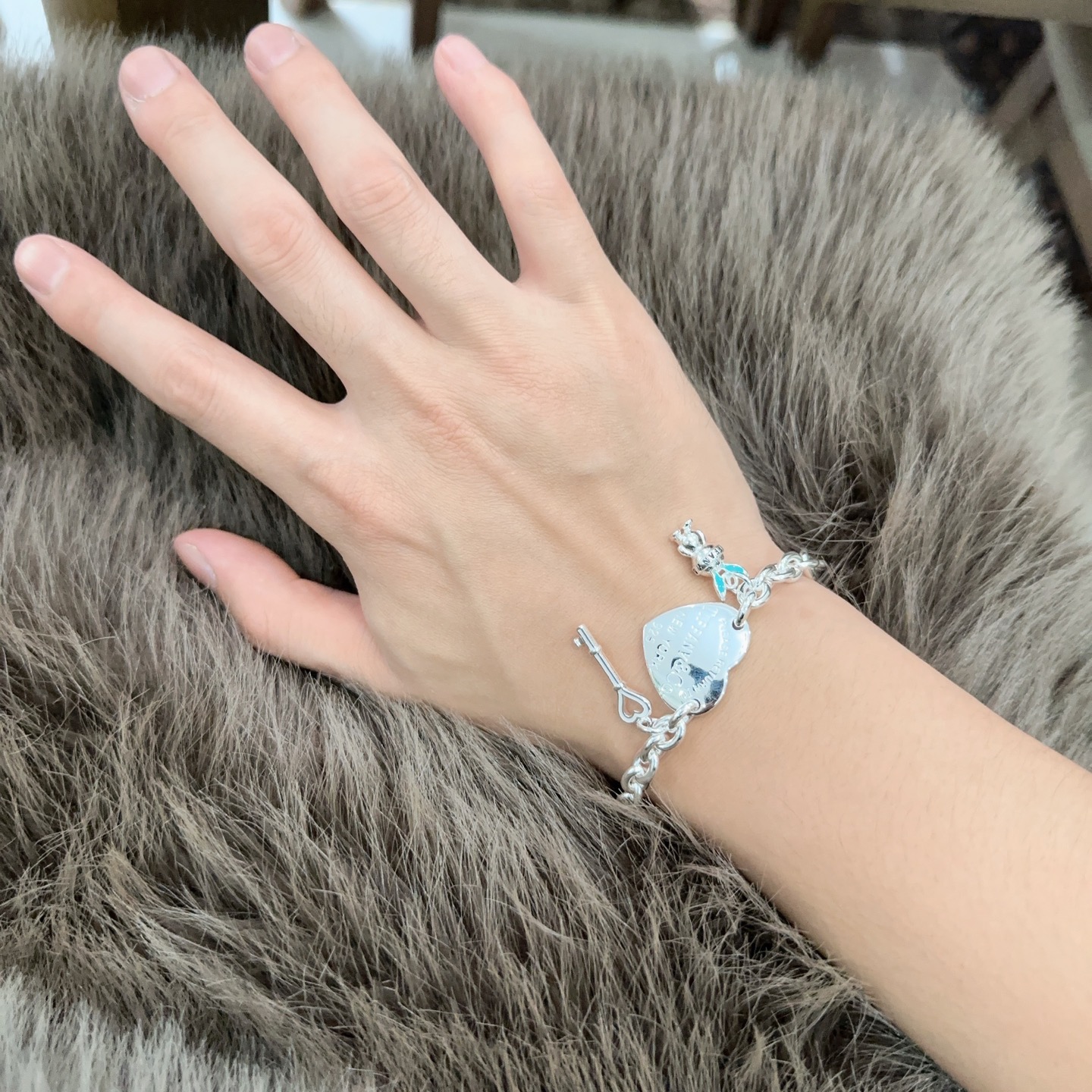 正品新款蒂芙尼手链🩵 TIFFNY&CO. 专柜精工银版本 明星同款 复古做旧风 原版复刻 纯手工打造 