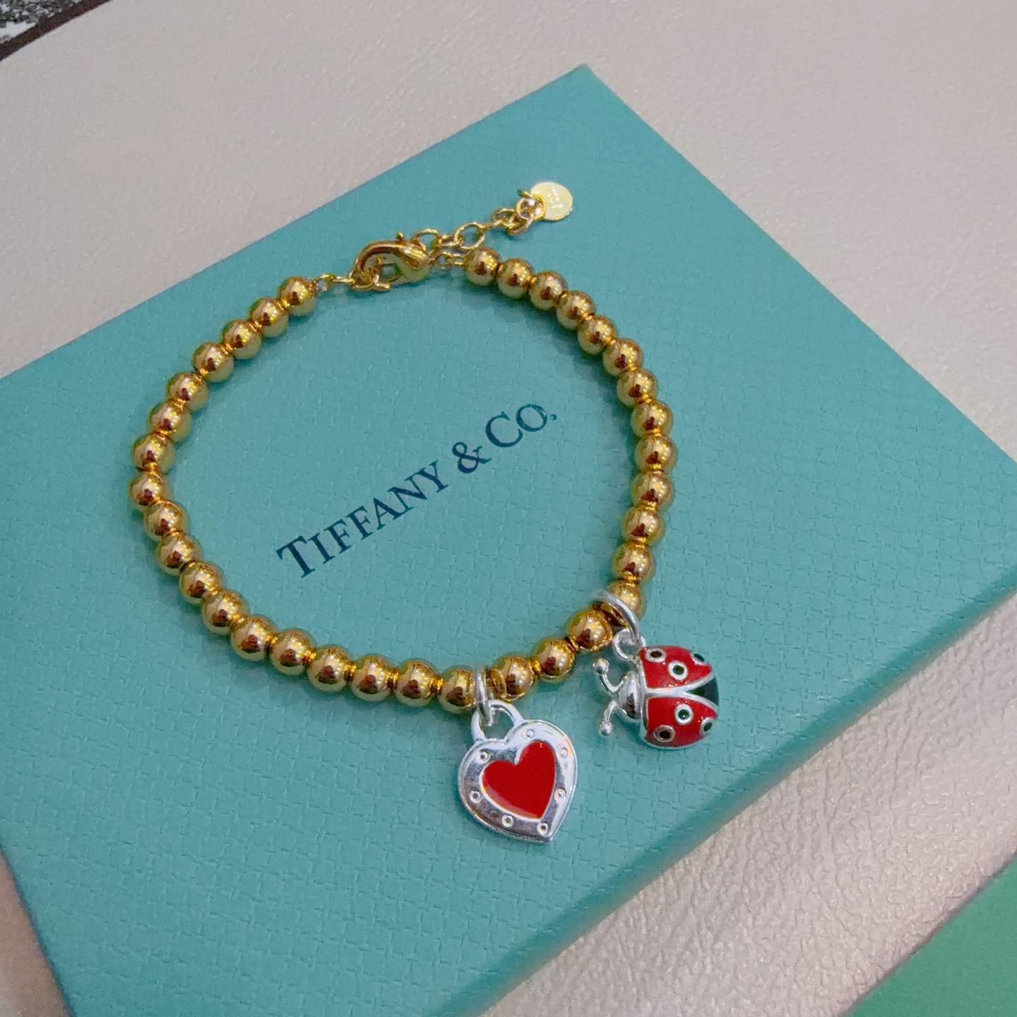 NO:642683,New Tiffany & Co. bracelet TIFFNY&CO. Counter Seiko silver version same as star style Retro old style Original replica Purely handmade ~ Authentic mold opening trend fashion must-have Can be worn by both men and women Same style for couples Rock and punk silver style Trendy and versatile Same style as official website, boutique jewelry, tiffany, bracelet19860909新款蒂芙尼手链TIFFNY&CO. 专柜精工银版本明星同款 复古做旧风 原版复刻 纯手工打造 ～正品开模潮流时尚必备 男女均可佩戴 情侣款同款 摇滚朋克银风格 潮流百搭 官网同款,饰品精品,tiffany,bracelet,Jewelry