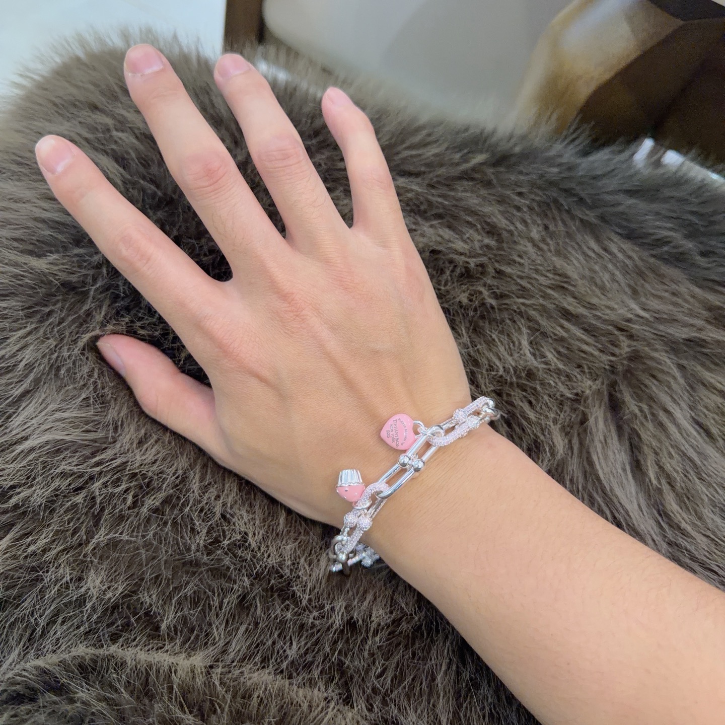 新款蒂芙尼手链TIFFNY&CO. 专柜精工银版本 明星同款 复古做旧风 原版复刻 纯手工打造 ～正品开