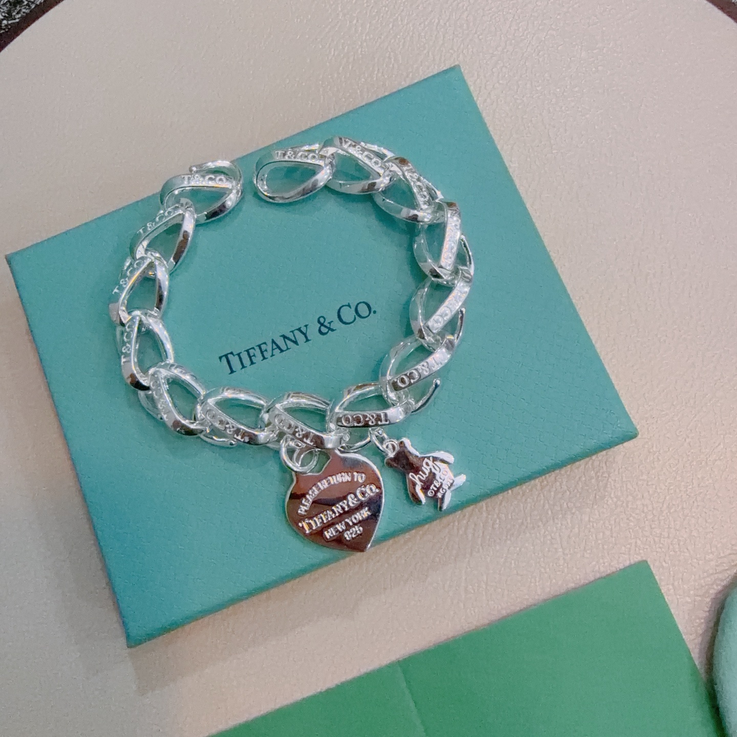新款蒂芙尼手链TIFFNY&CO. 专柜精工银版本 明星同款 复古做旧风 原版复刻 纯手工打造 ～正品开