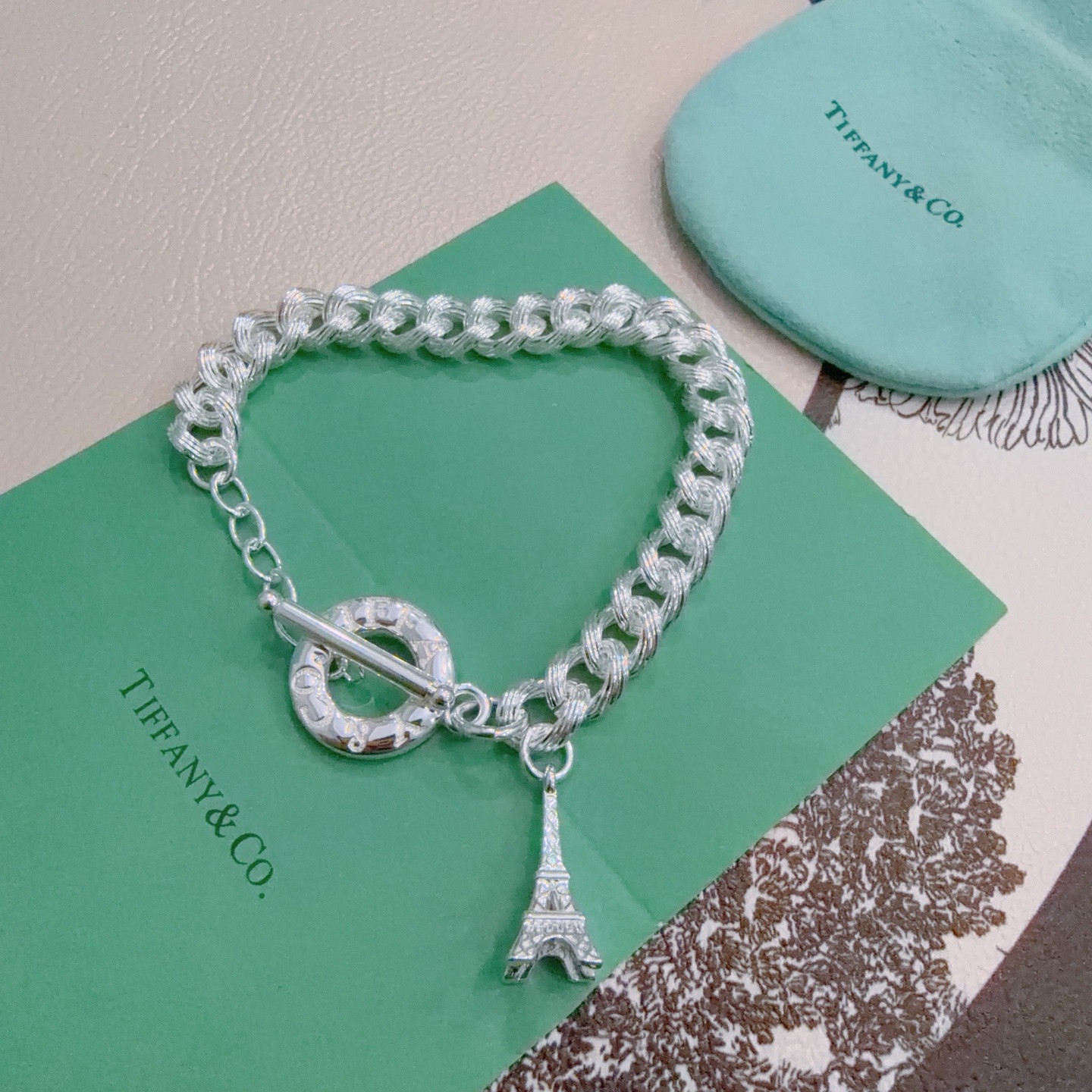 新款蒂芙尼手链TIFFNY&CO. 专柜精工银版本 明星同款 复古做旧风 原版复刻 纯手工打造 ～正品开