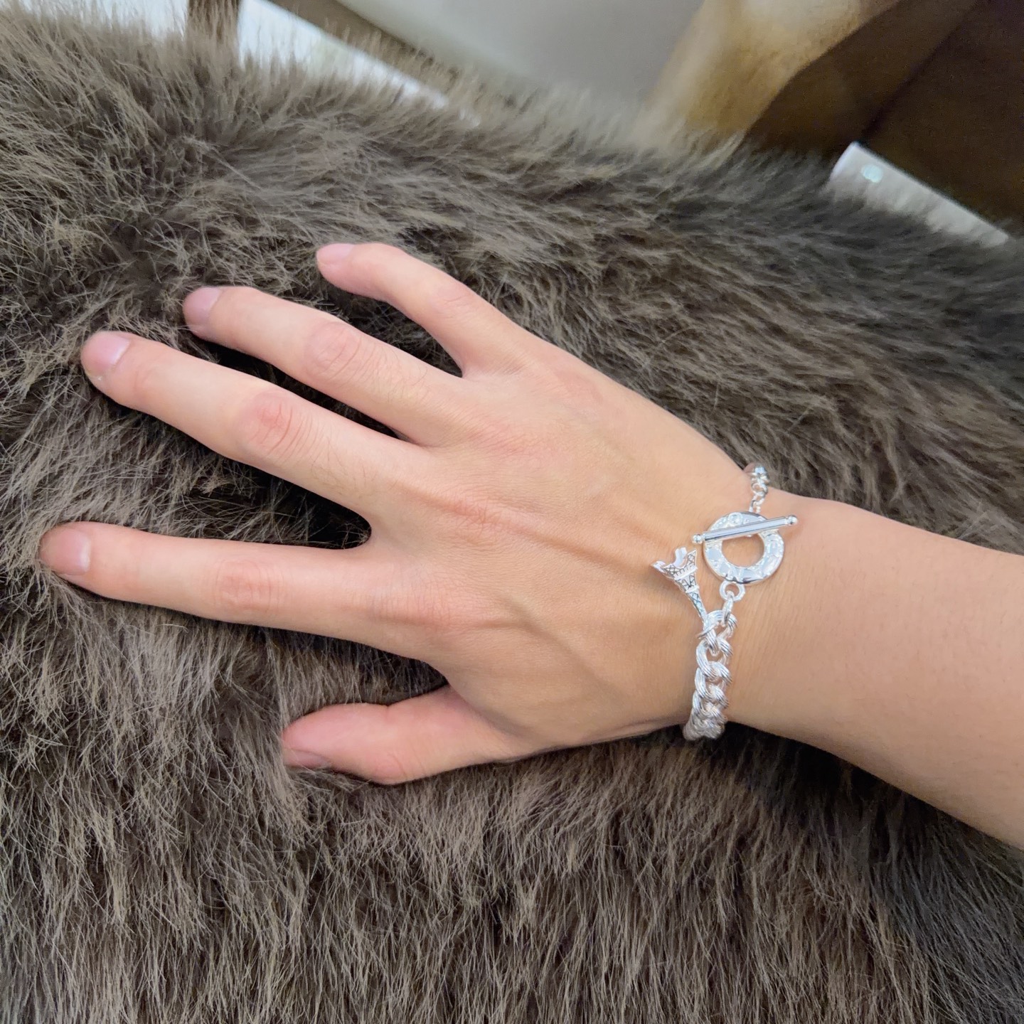 新款蒂芙尼手链TIFFNY&CO. 专柜精工银版本 明星同款 复古做旧风 原版复刻 纯手工打造 ～正品开