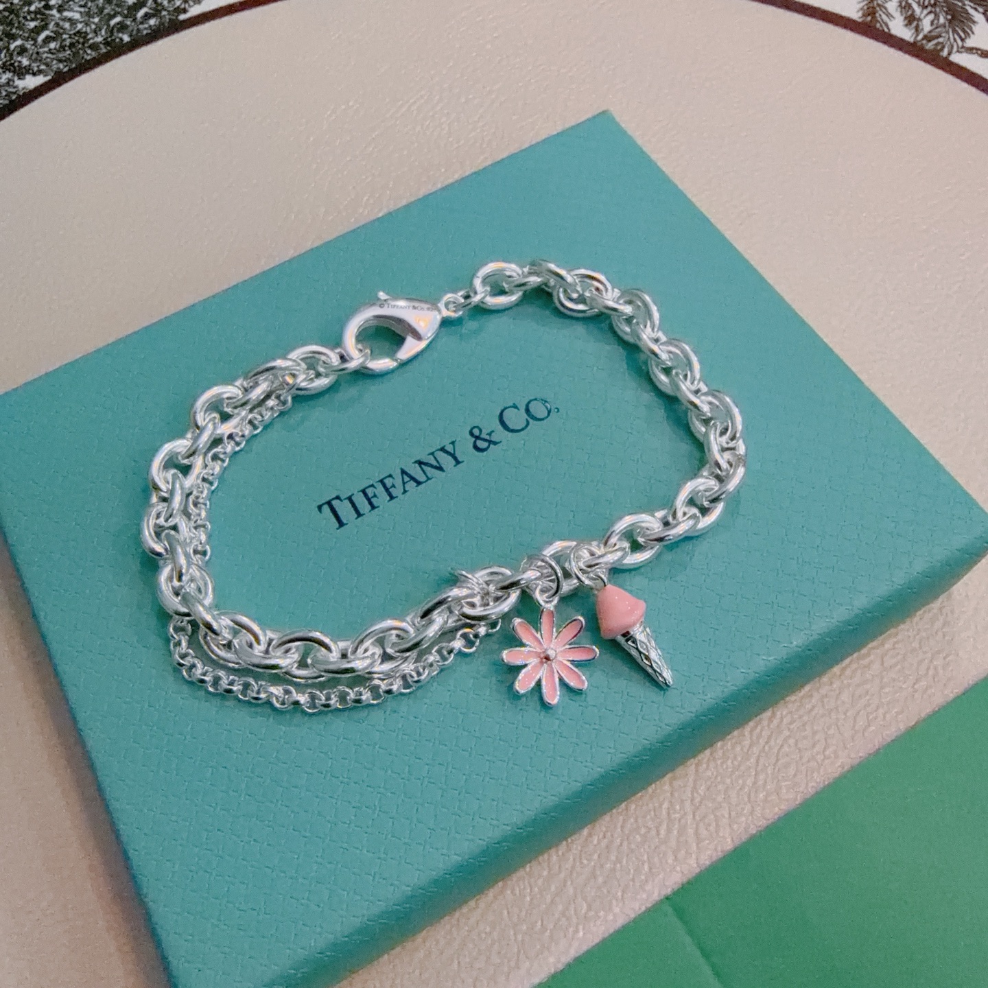 新款蒂芙尼手链TIFFNY&CO. 专柜精工银版本 明星同款 复古做旧风 原版复刻 纯手工打造 ～正品开