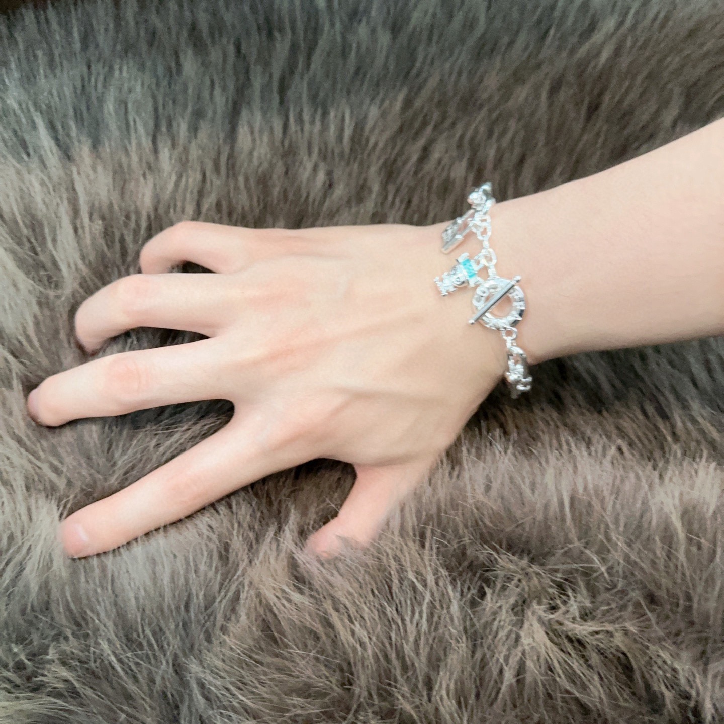 蒂芙尼🩵 TIFFNY&CO. 专柜精工银版本手链 明星同款 复古做旧风 原版复刻 纯手工打造 ～正品开